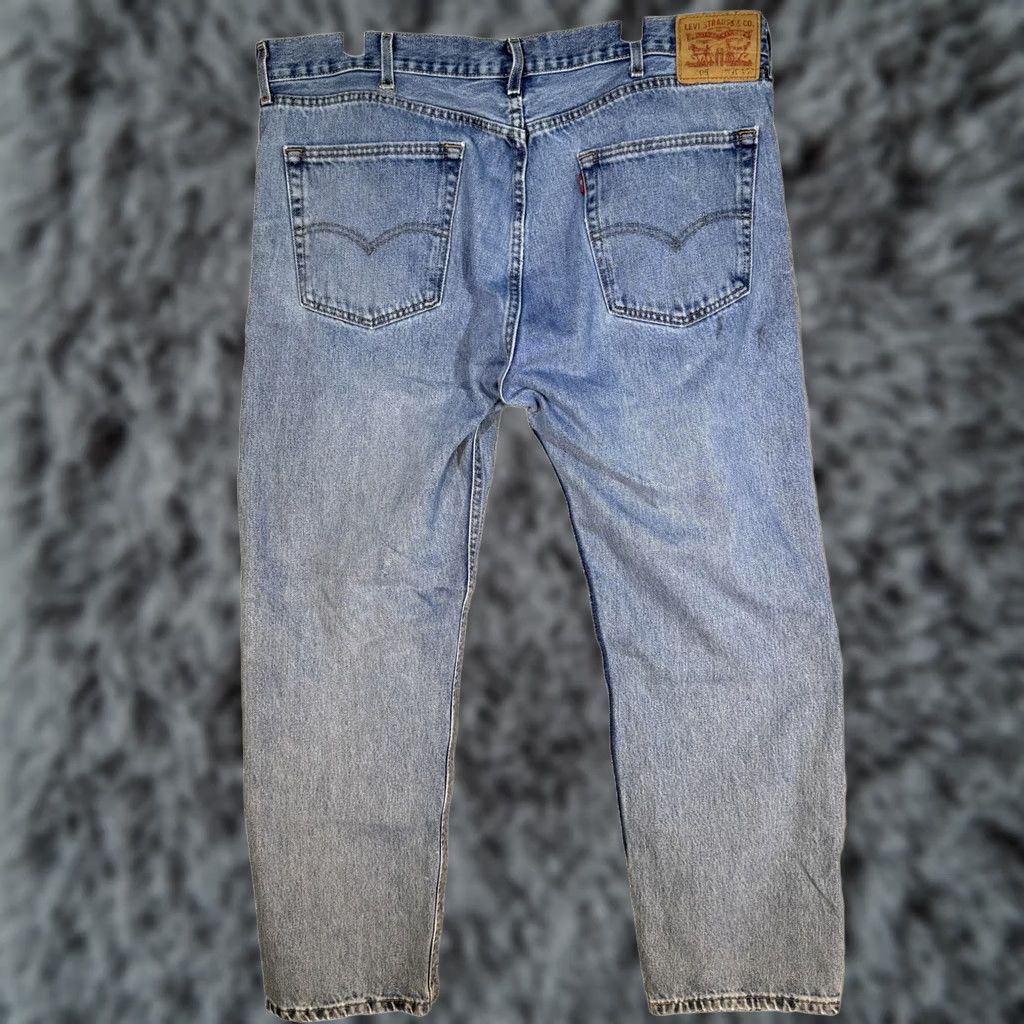 Levi's Levis 505 Jeans Mens 40x30 Blue Light Wash Straight Leg Denim Classic Zip Fly Size US 40 / EU 56 - 1 Thumbnail