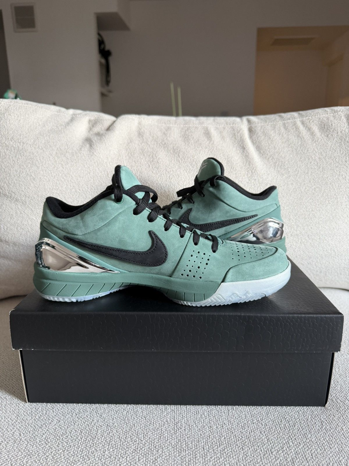 Nike Nike Kobe 4 Protro Girl Dad Size US 8.5 / EU 41-42 - 4 Thumbnail