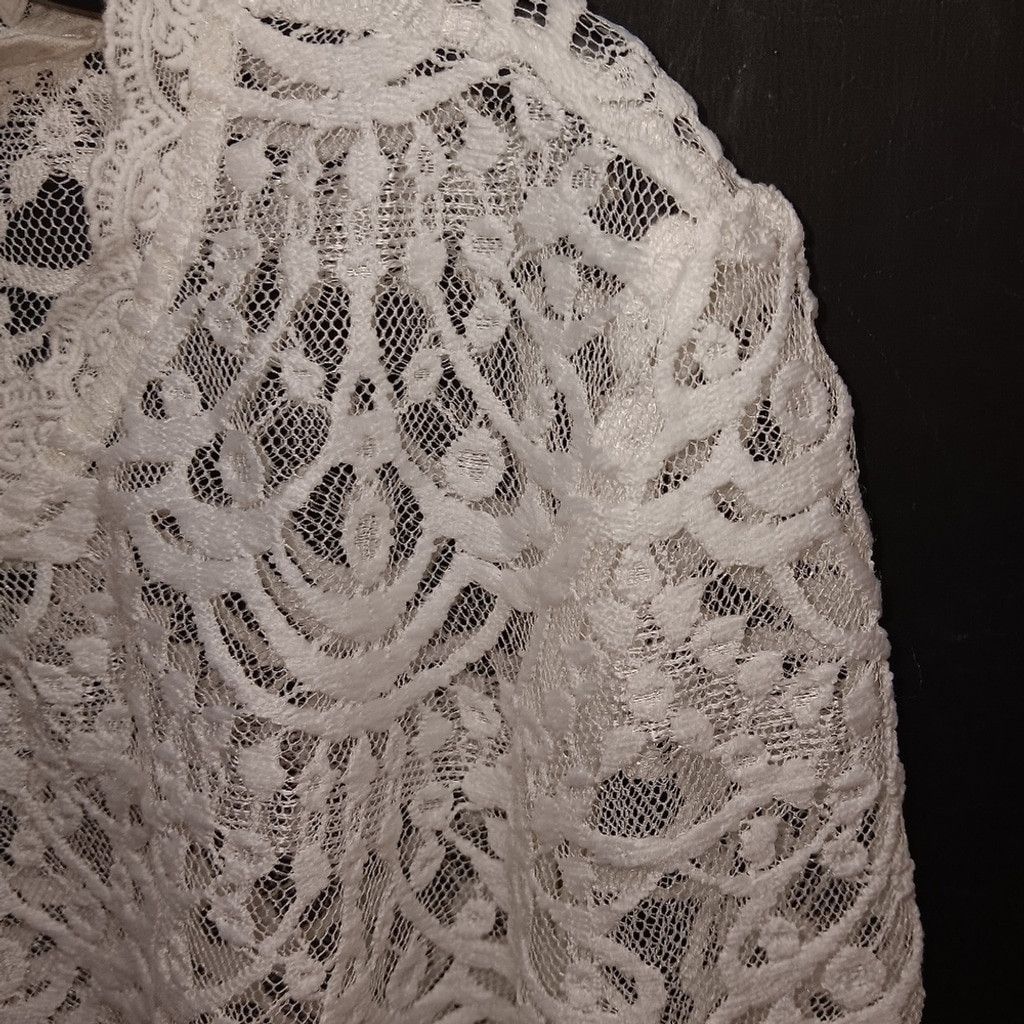Other Altered State,womens off white Lace see thru top,S,nwot Size XS / US 0-2 / IT 36-38 - 5 Thumbnail