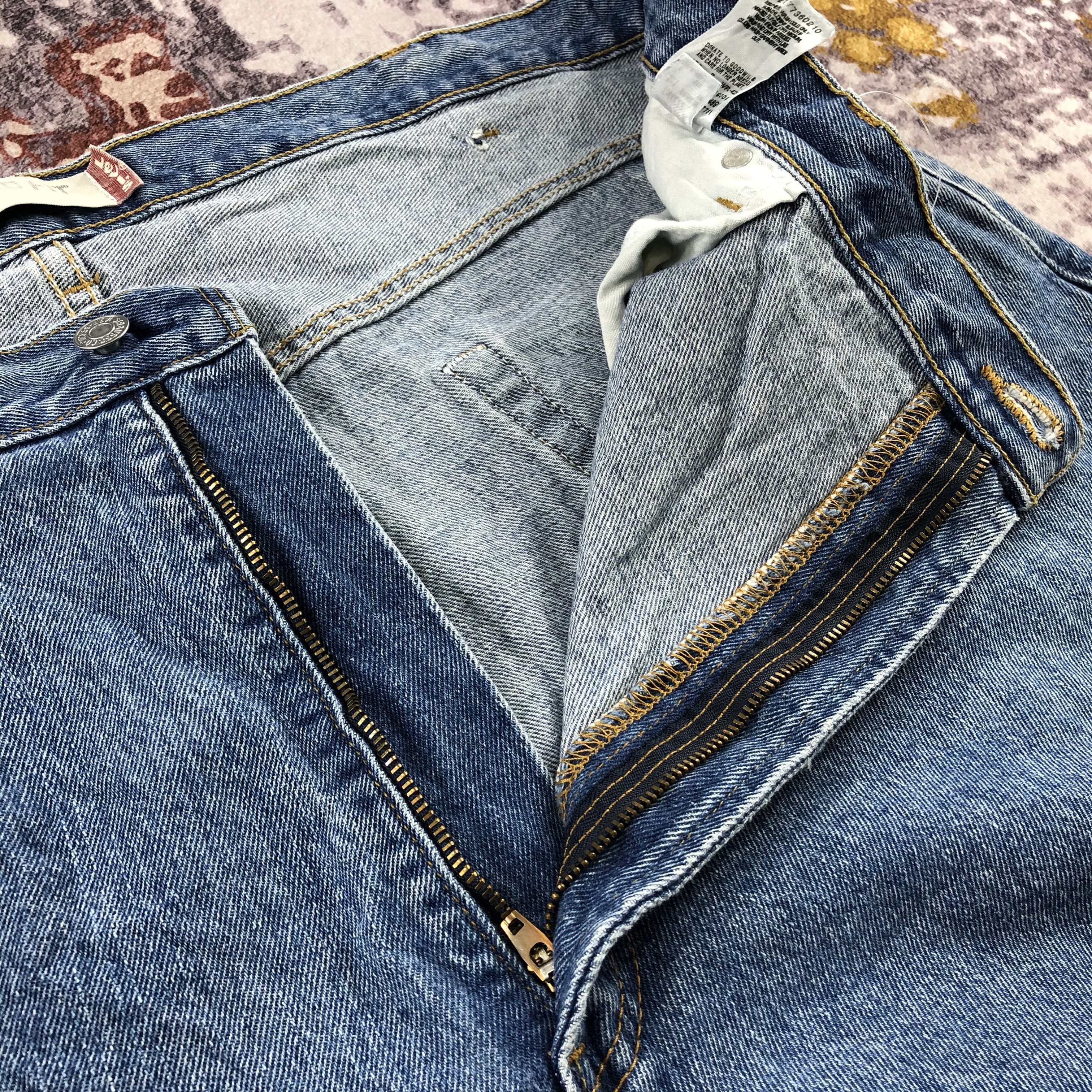 Levi's × Vintage Vintage Blue Wash Levis 550 Jeans-JM3021 Size US 43 - 9 Thumbnail