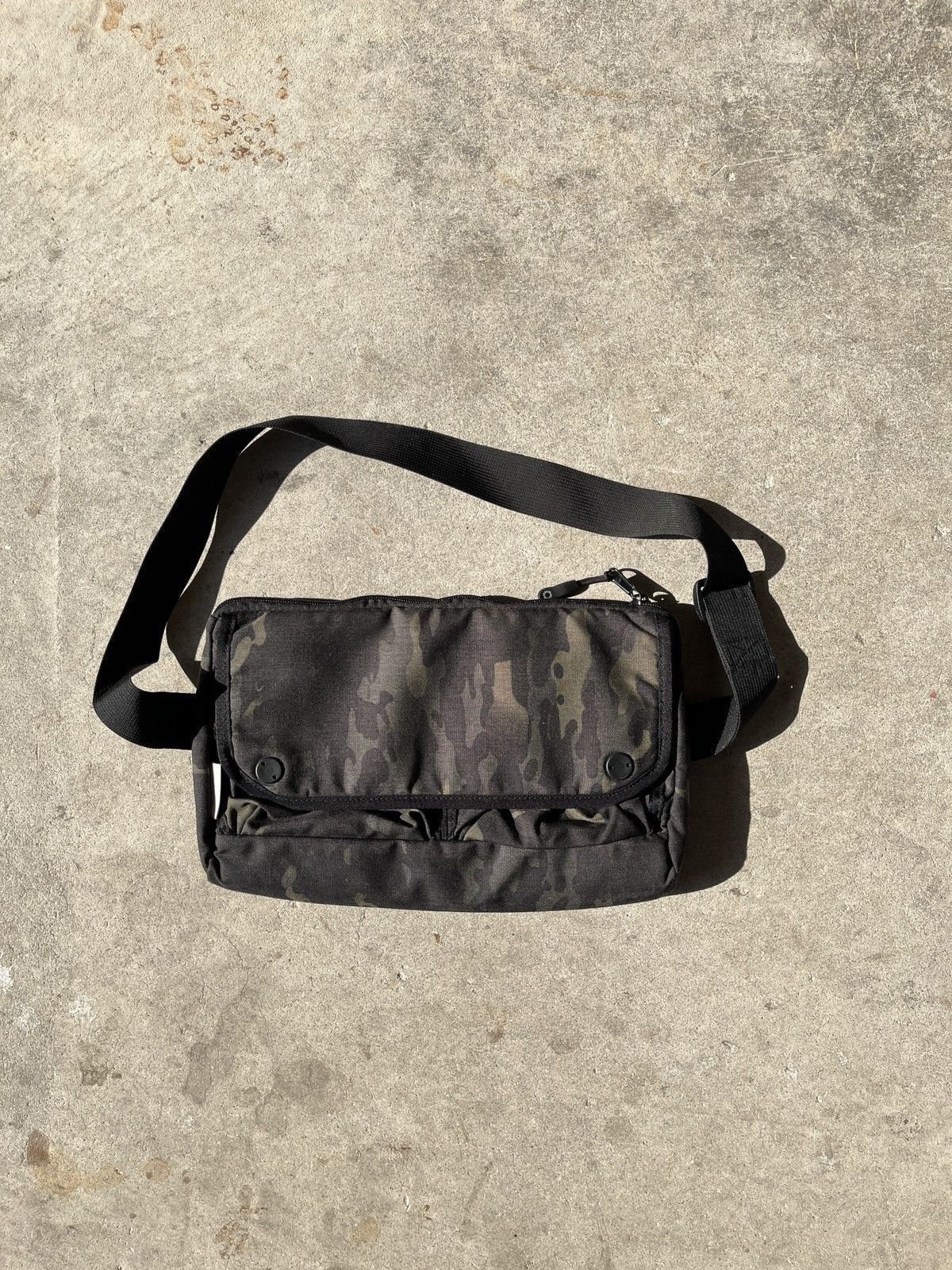 DSPTCH Sling Pack Black Multicam