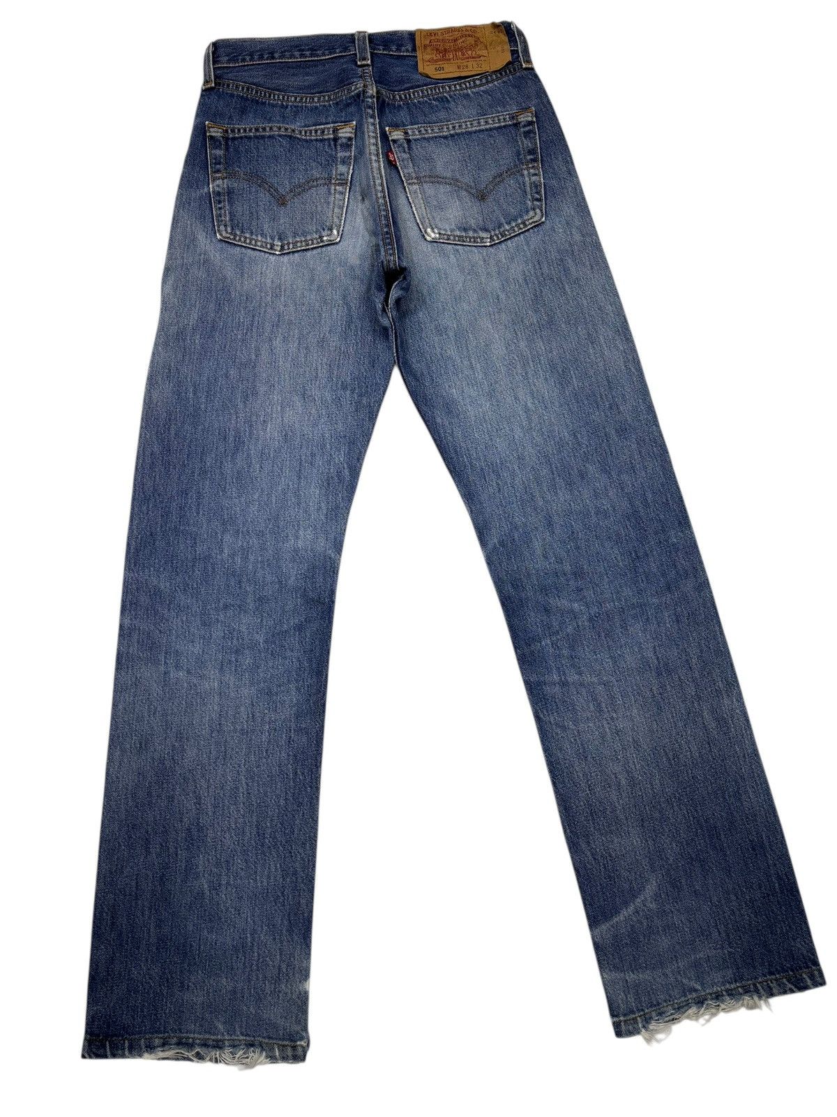 Levi's Vintage Levis 501 USA Blue Distressed Denim Jeans Size US 27 - 4 Thumbnail