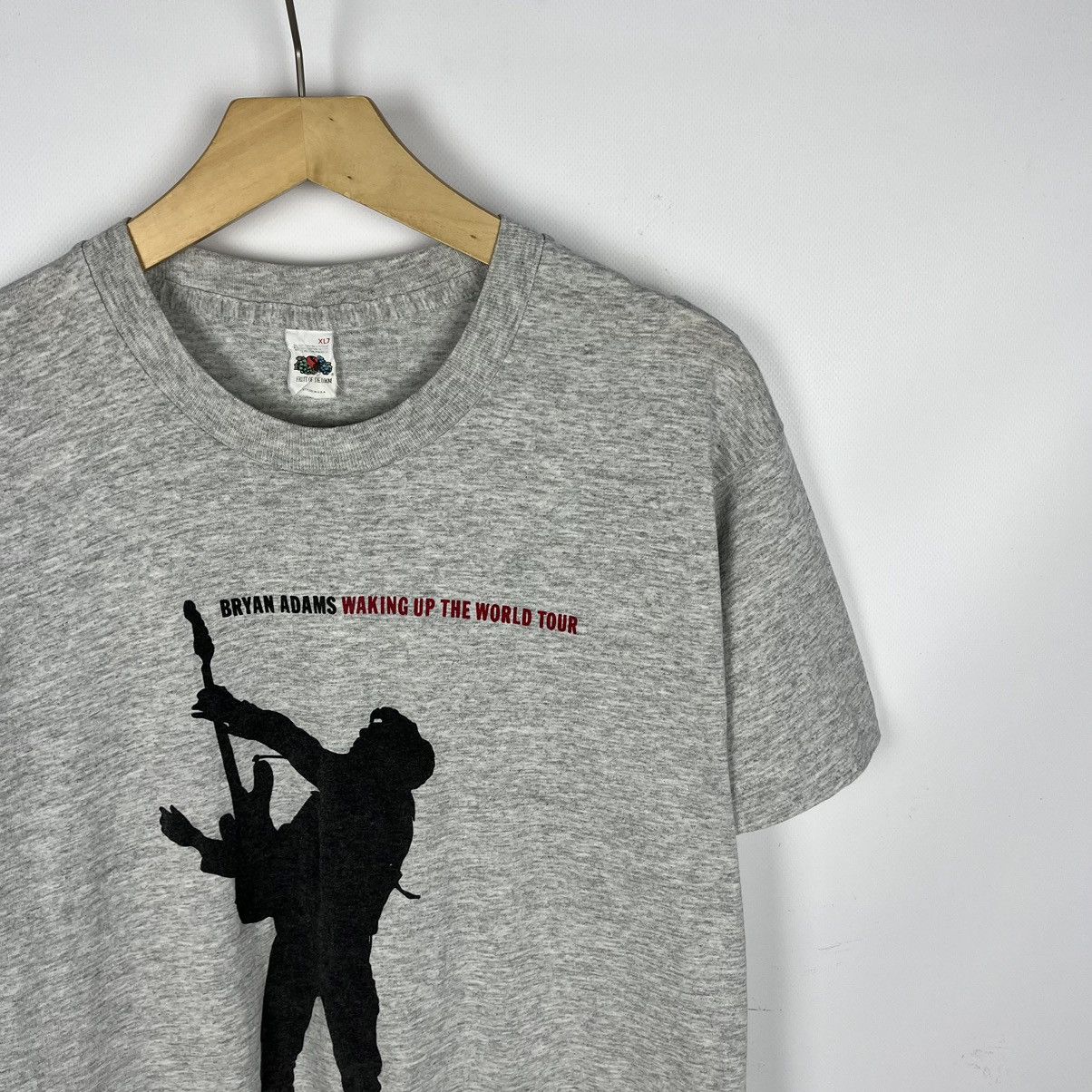 Band Tees Vintage Bryan Adams Waking Up the world tour band tee 1991 Size US L / EU 52-54 / 3 - 2 Thumbnail