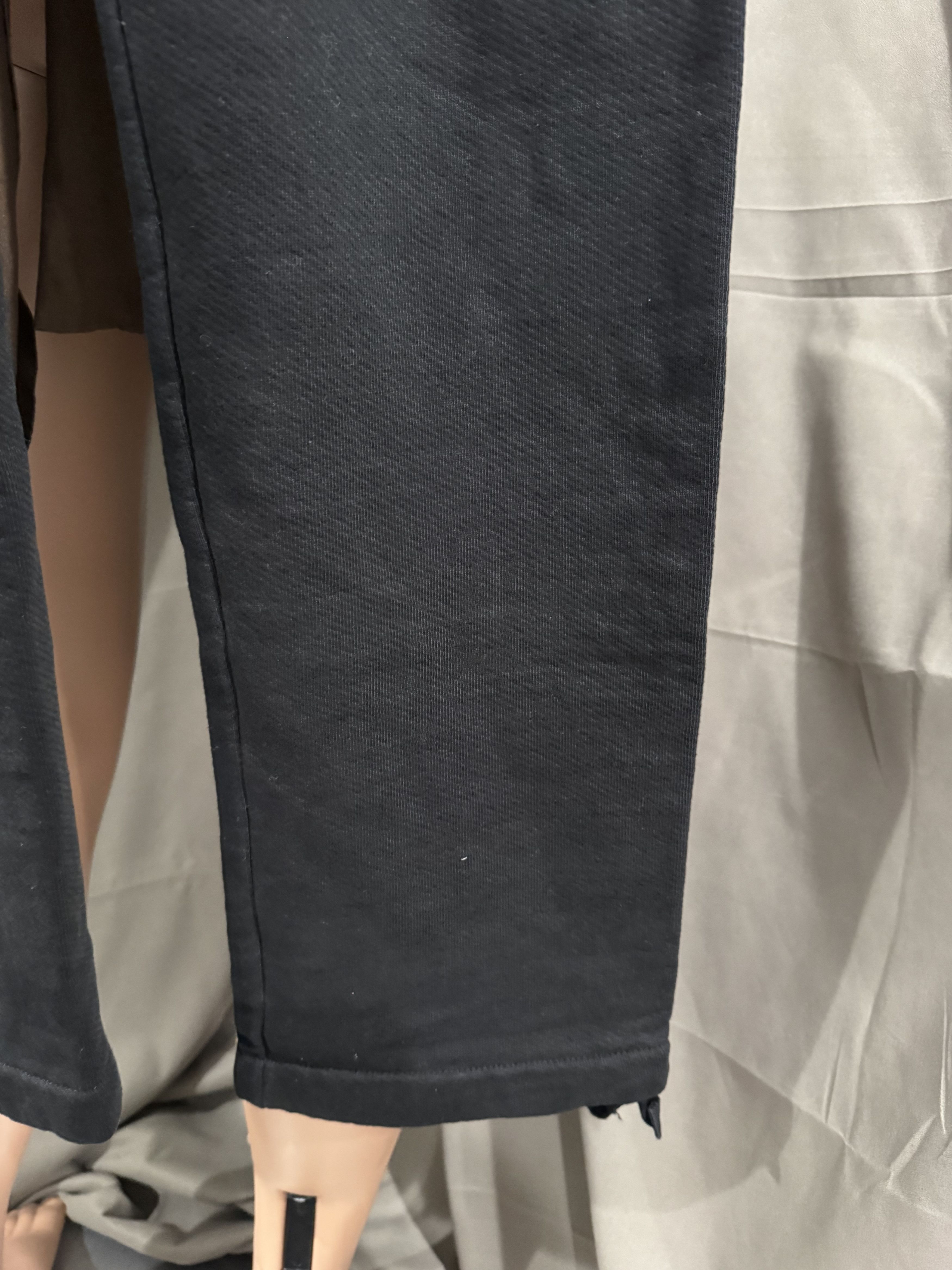 Off-White Off White Cargo Sweatpants Black Size Medium Size US 32 / EU 48 - 3 Thumbnail