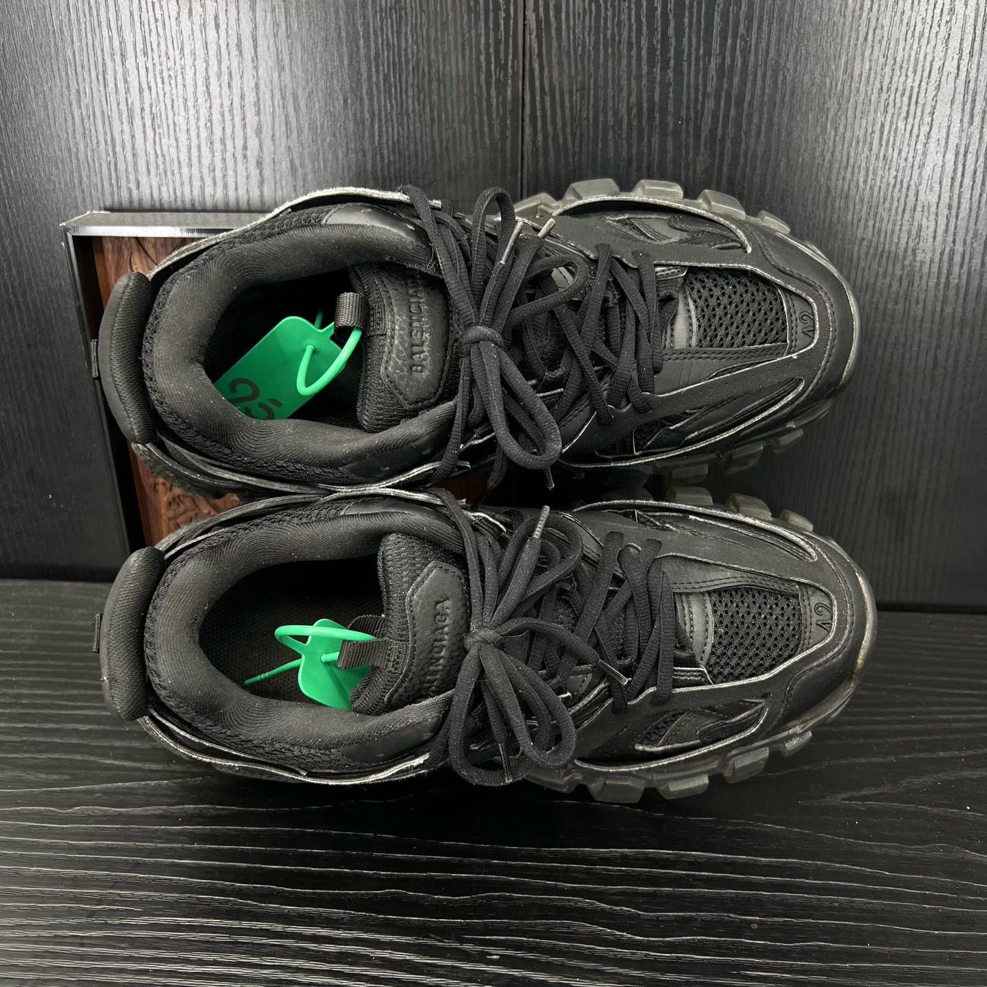 Balenciaga Balenciaga Track Black 42 Like New Condition Size US 9 / EU 42 - 5 Thumbnail
