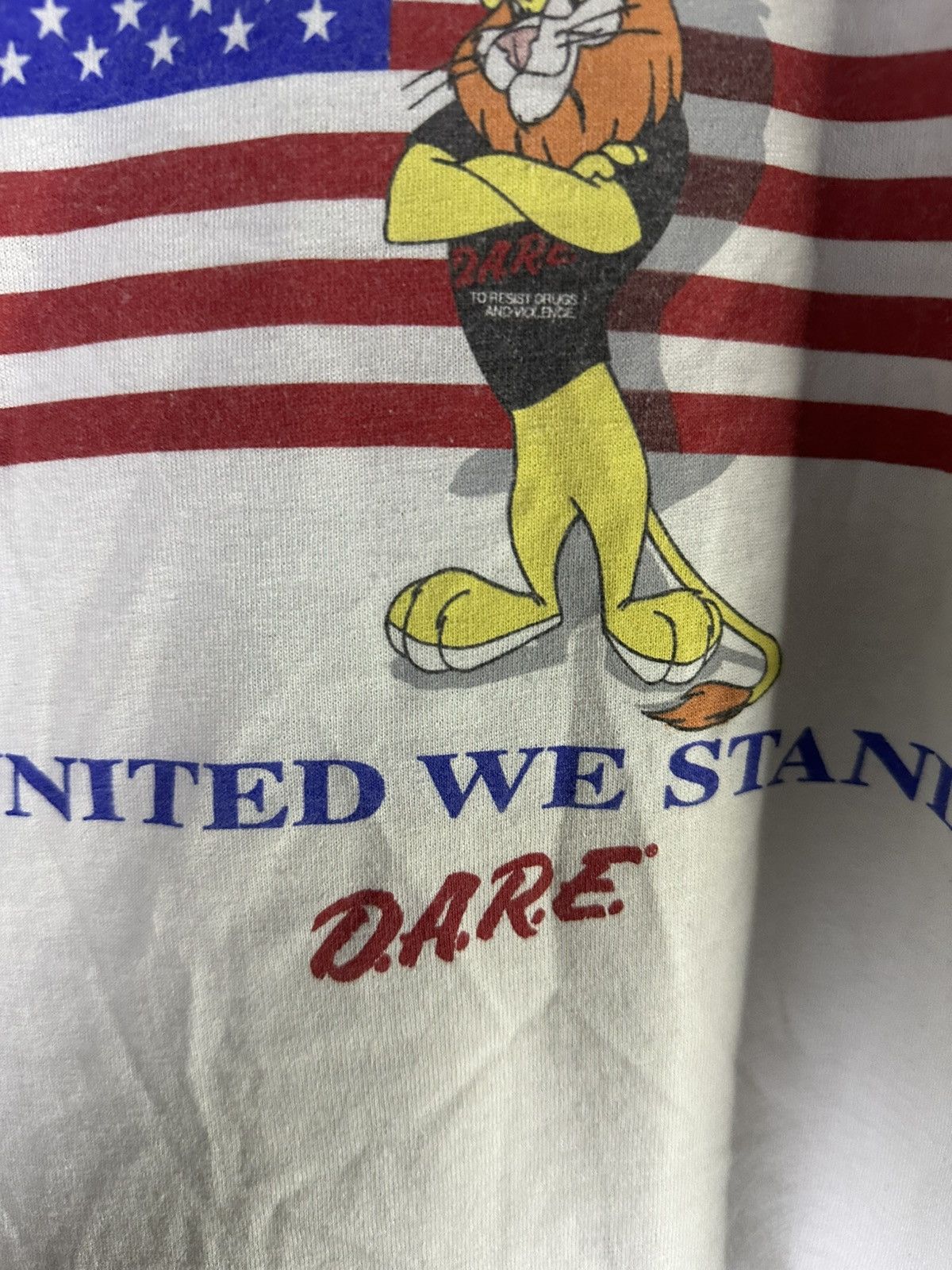 D.A.R.E D.A.R.E American Flag Y2K Distressed T-Shirt Size US L / EU 52-54 / 3 - 5 Thumbnail