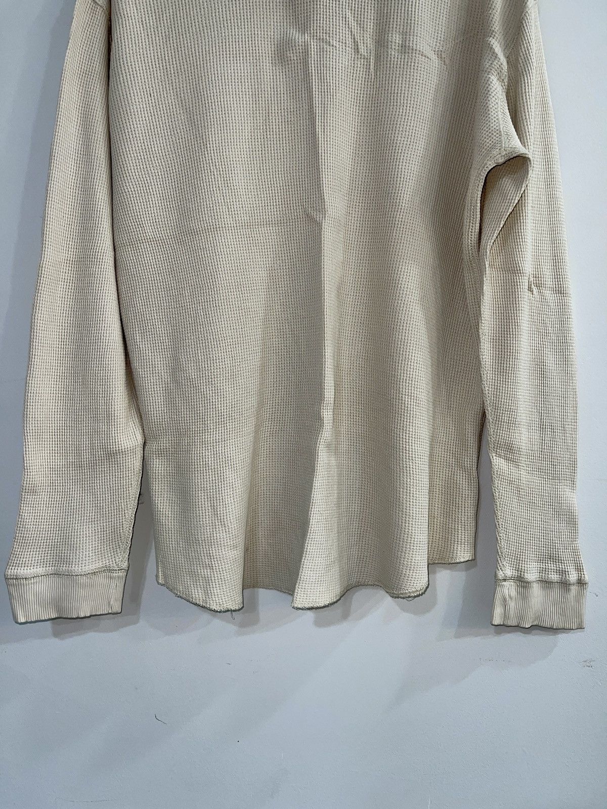 Levi's VINTAGE LEVIS COTTON LONG SLEEVE HENLEY SHIRT OATMEAL BROWN Size US XXL / EU 58 / 5 - 13 Thumbnail