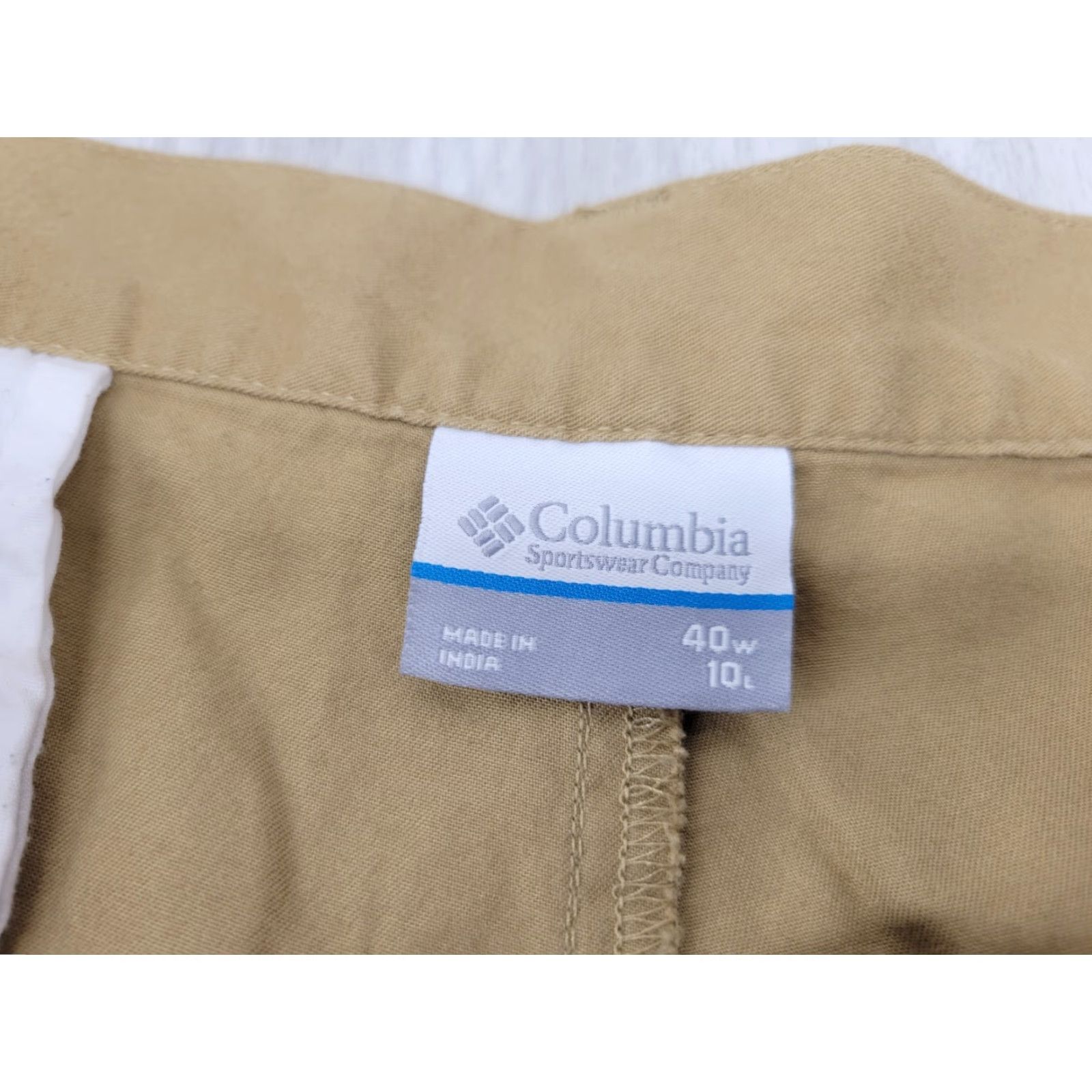 Vintage Columbia Men's Casual Shorts Khaki Tan Size 40W 10L Canvas Belted Pockets Size US 40 / EU 56 - 3 Thumbnail