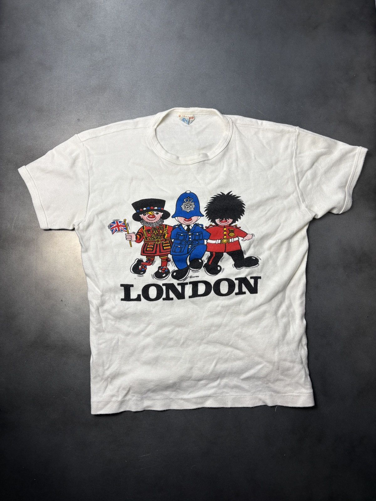 Vintage 1980s Vintage London England Baby Tee Crop Union Jack Soft Size US S / EU 44-46 / 1 - 7 Thumbnail