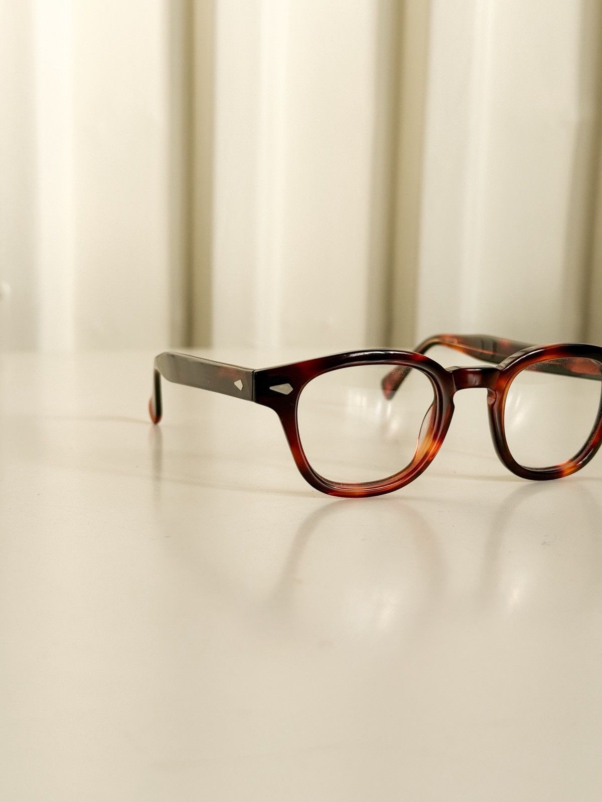 Vintage Vintage Amber Tortoise Eyeglasses Tart Arnel Style 44-22 5¾ Size 44 - 5 Thumbnail