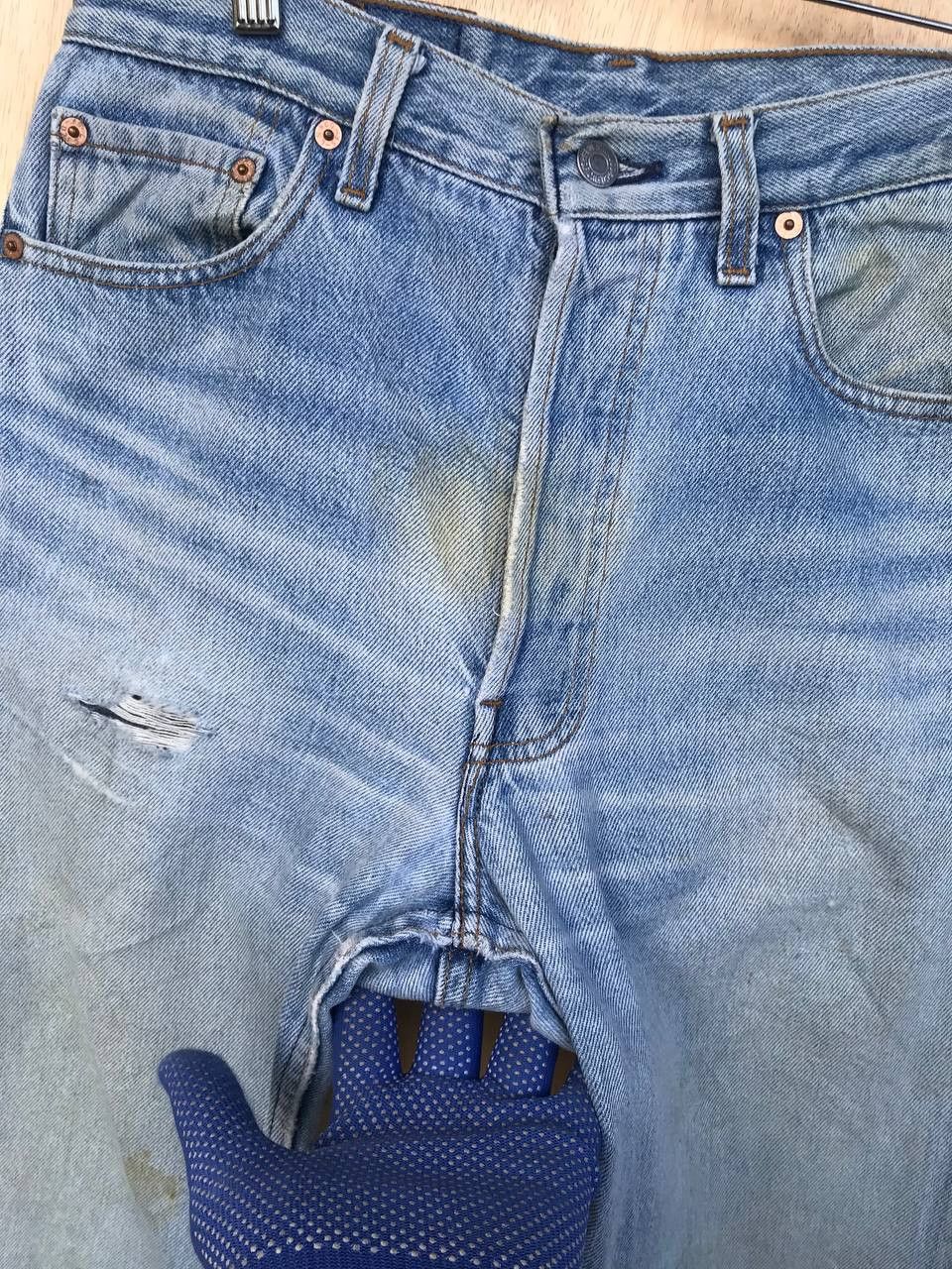 Levi's VINTAGE 1993 LEVIS 501 DIRTY DISTRESSED JEAN W29X32 Size US 29 - 7 Thumbnail