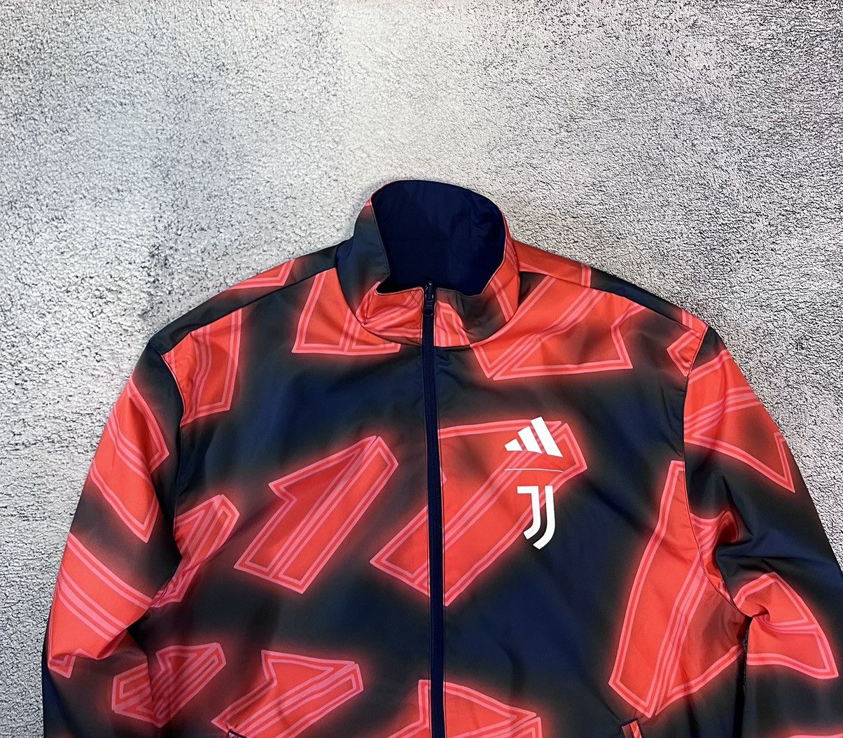Adidas Adidas Juventus Men’s Jacket Reversible Anthem Track Jacket Size US M / EU 48-50 / 2 - 3 Thumbnail