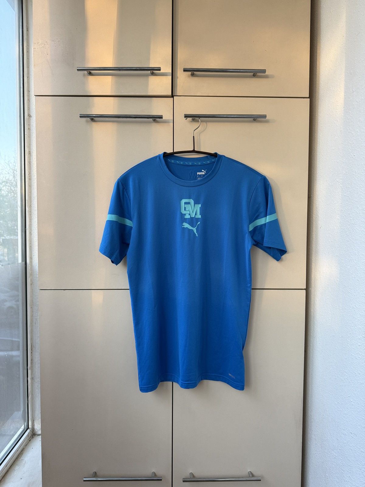 Puma Puma 2021/22 MARSEILLE PRE MATCH SHIRT jersey Size US S / EU 44-46 / 1 - 2 Thumbnail