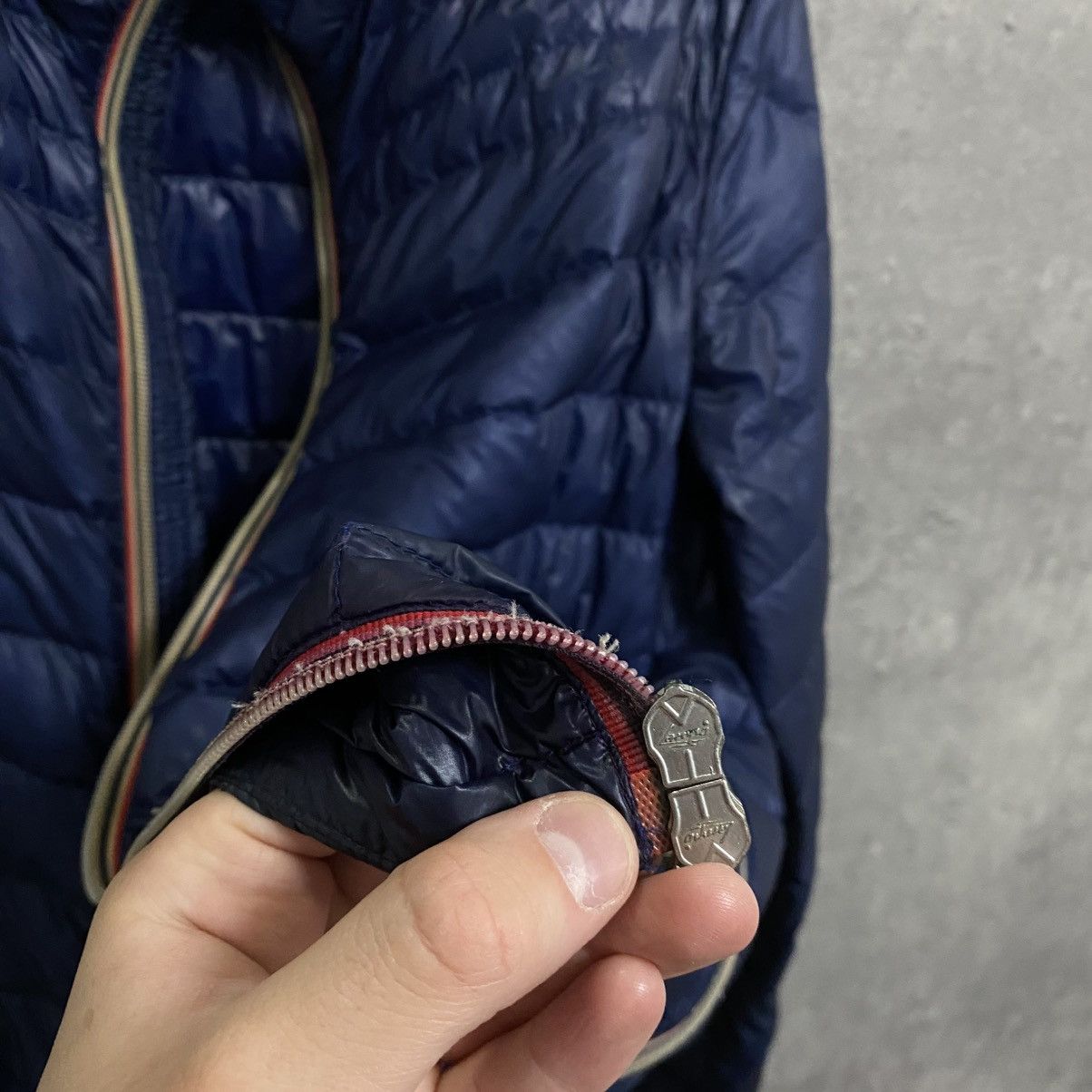 Moncler Moncler Down Light Puffer Jacket Size US M / EU 48-50 / 2 - 13 Thumbnail