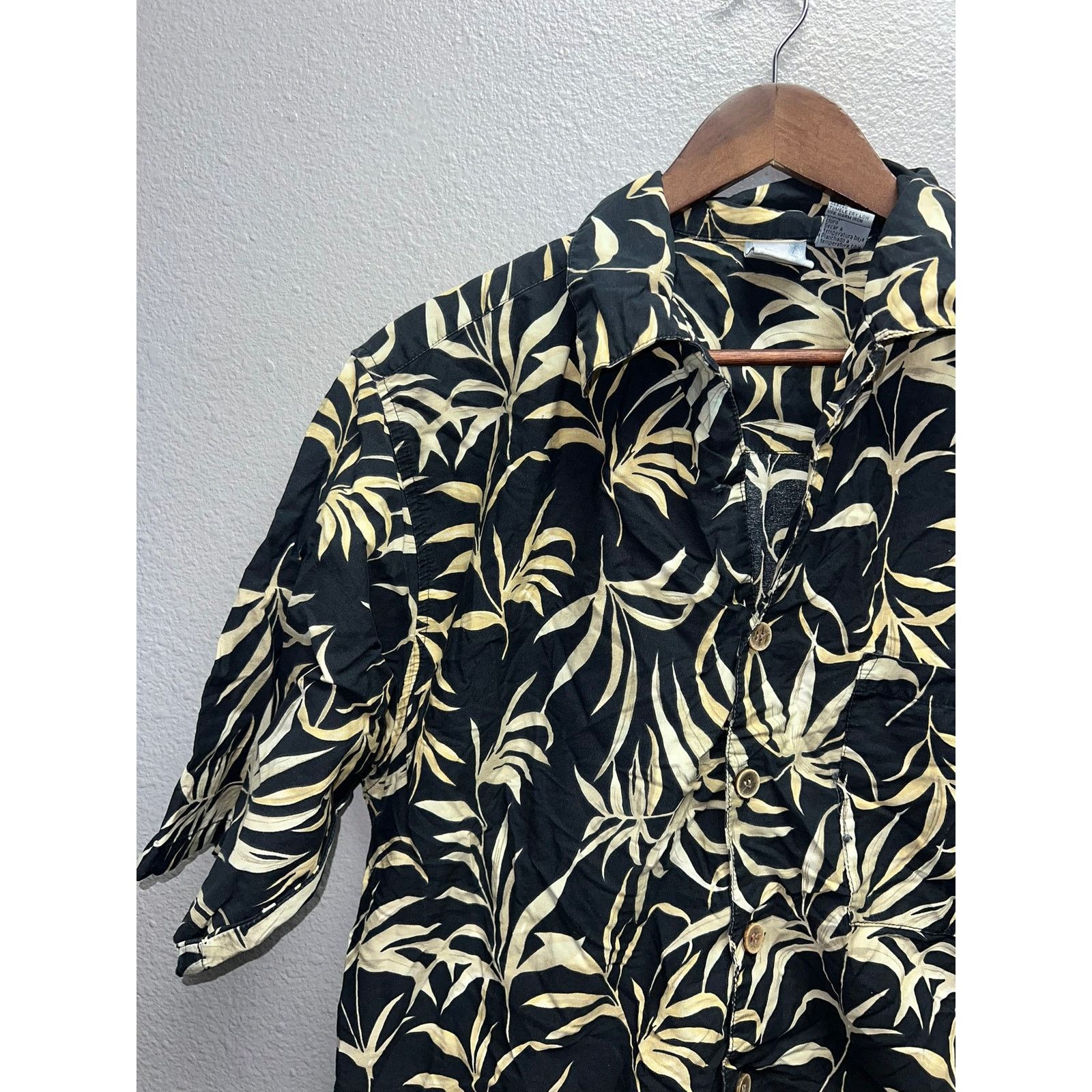 Ocean Pacific Vintage Ocean Pacific Button Up Shirt Floral Hawaiian VTG M Size US M / EU 48-50 / 2 - 3 Thumbnail