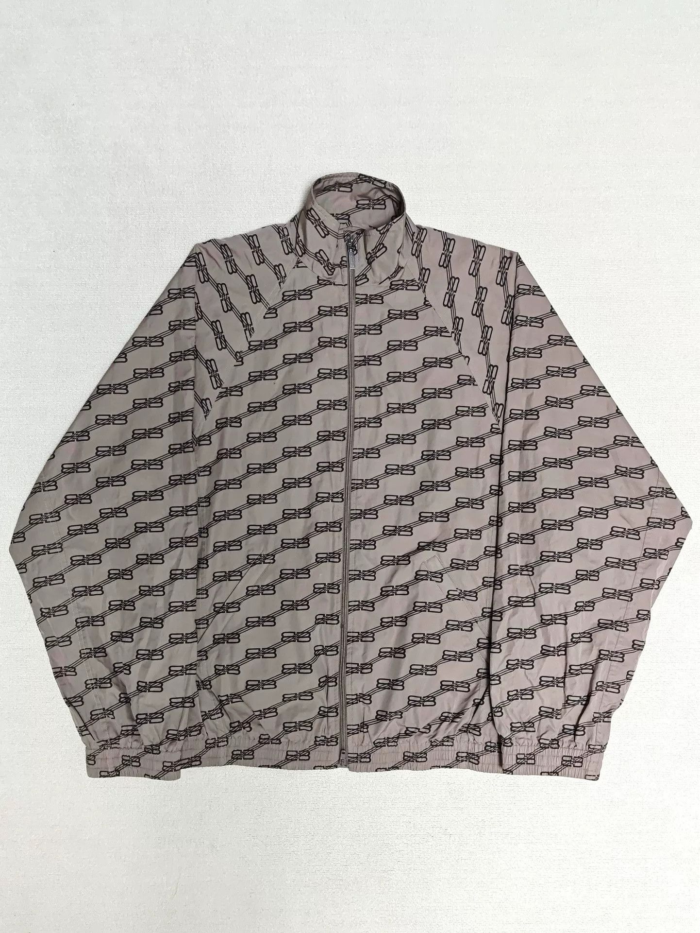 Balenciaga Balenciaga 22SS Monogram Jacket Size US XS / EU 42 / 0 - 1 Thumbnail