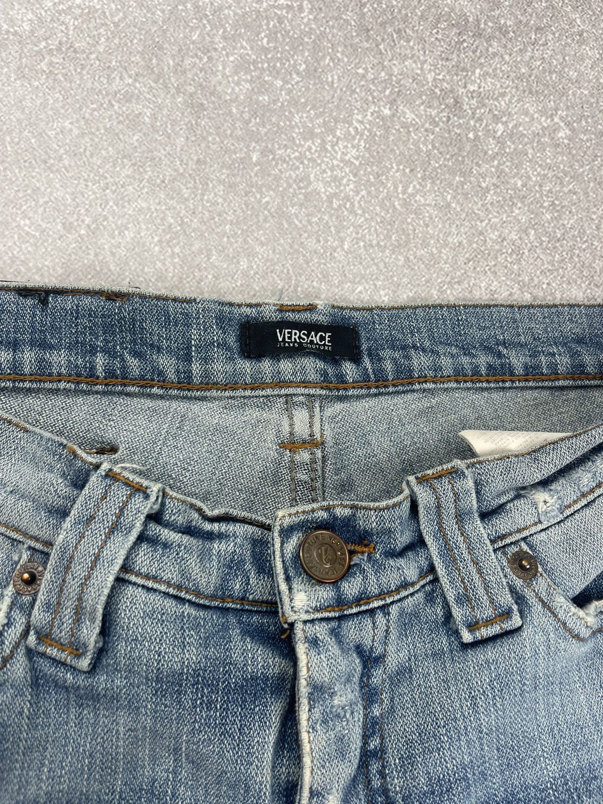 Versace Jeans Couture Vintage Versace Jeans Couture Distressed Denim Jeans Size 27 Size 27" / US 4 / IT 40 - 9 Thumbnail