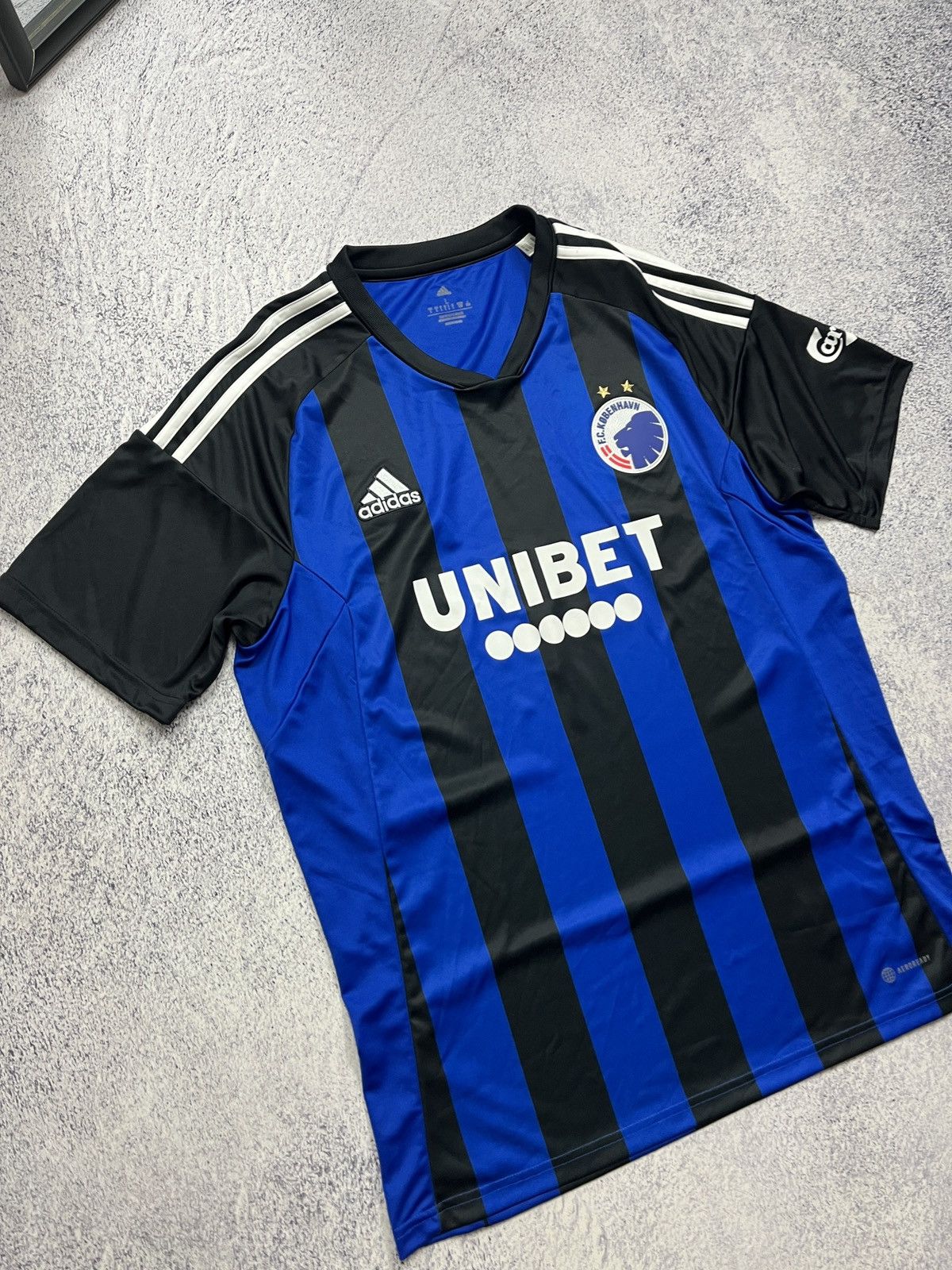 Adidas F.C. KOBENHAVN 2022 Adidas Soccer Jersey Carlsberg Striped Size US L / EU 52-54 / 3 - 3 Thumbnail