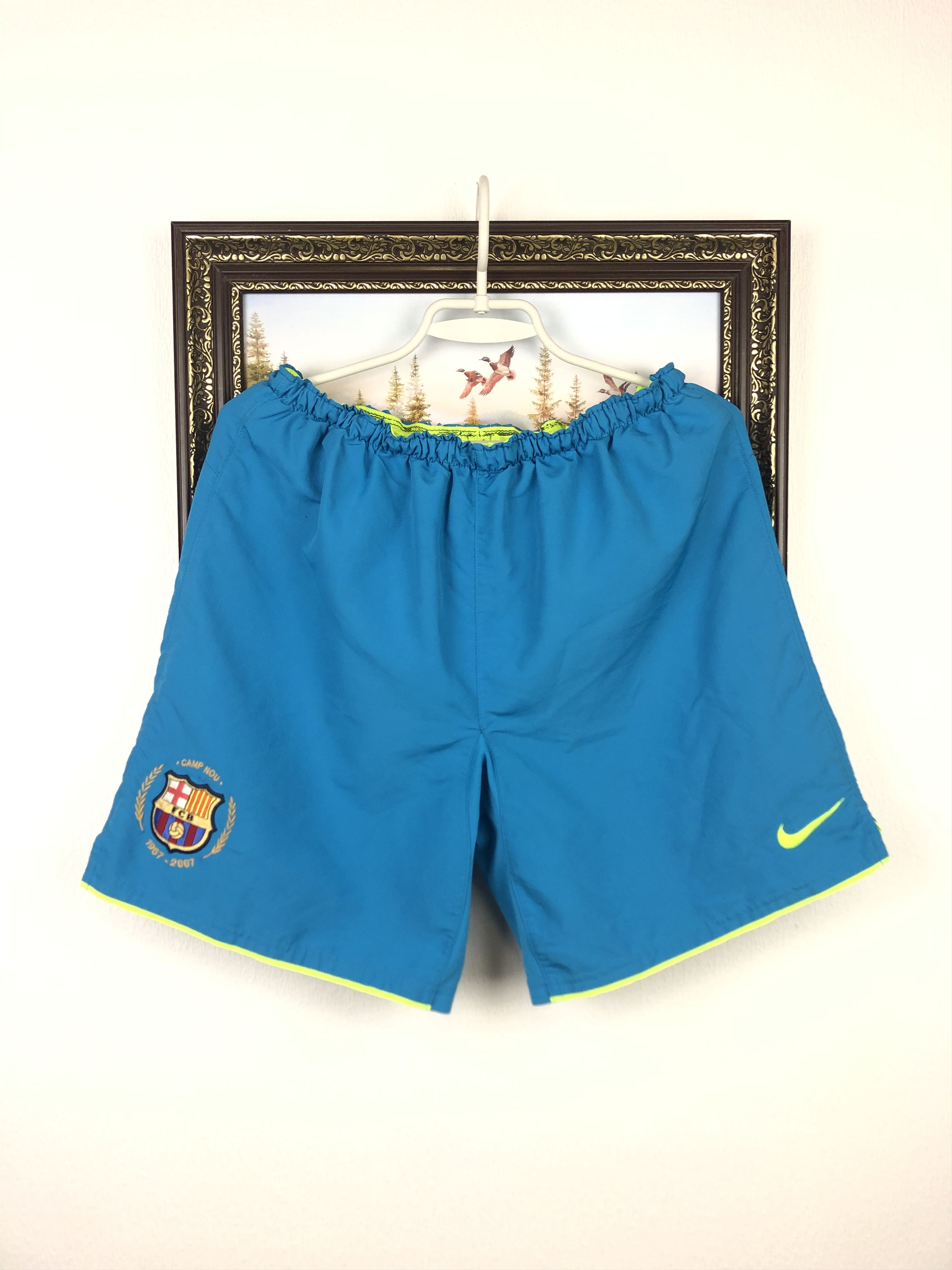 Nike Vintage Nike FC Barcelona Football Shorts Soccer Size S Size US 30 / EU 46 - 1 Thumbnail