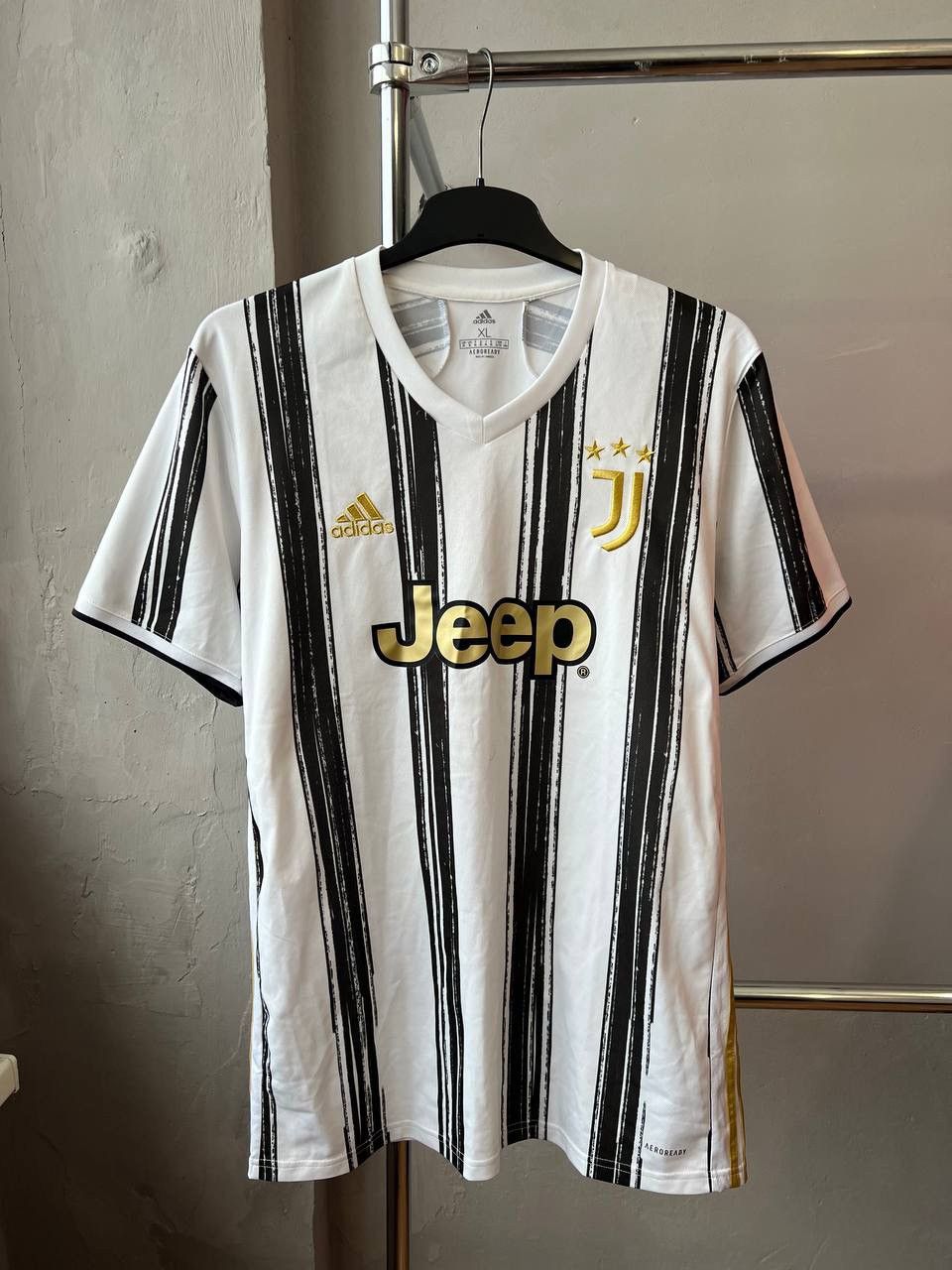 Adidas 2020/21 JUVENTUS FC HOME SOCCER JERSEY FOOTBALL SHIRT SZ XL Size US XL / EU 56 / 4 - 2 Thumbnail