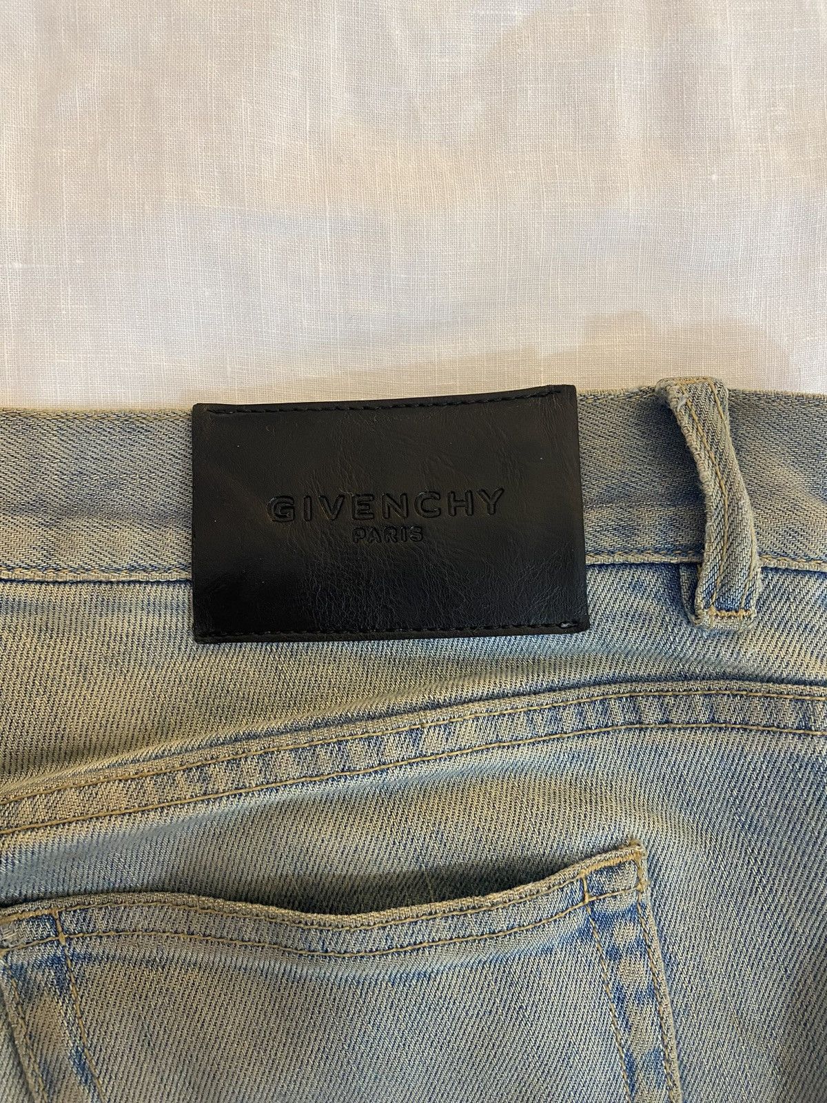 Givenchy Slim Faded Wash Jeans Size US 30 / EU 46 - 4 Thumbnail