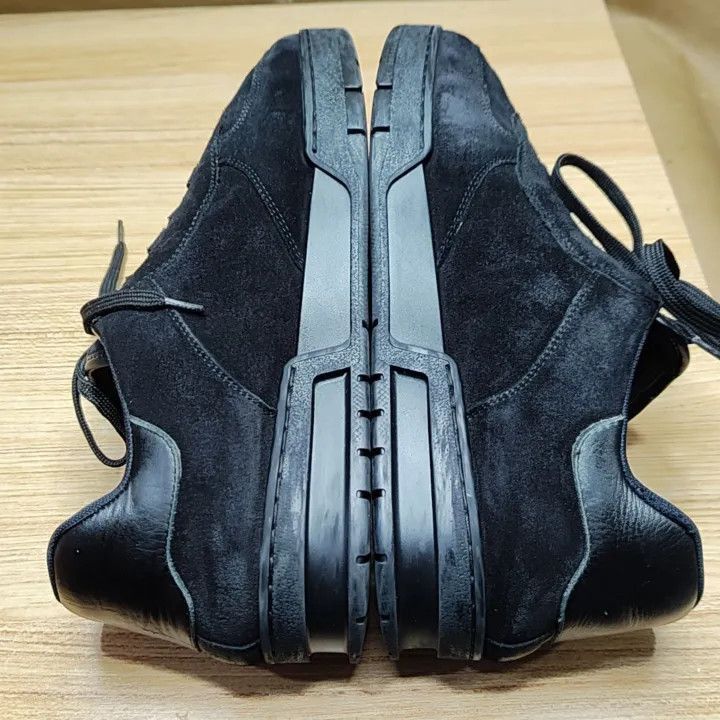 Louis Vuitton Louis Vuitton Trainer Sneakers in Black Suede -2508 Size US 9.5 / EU 42-43 - 6 Thumbnail