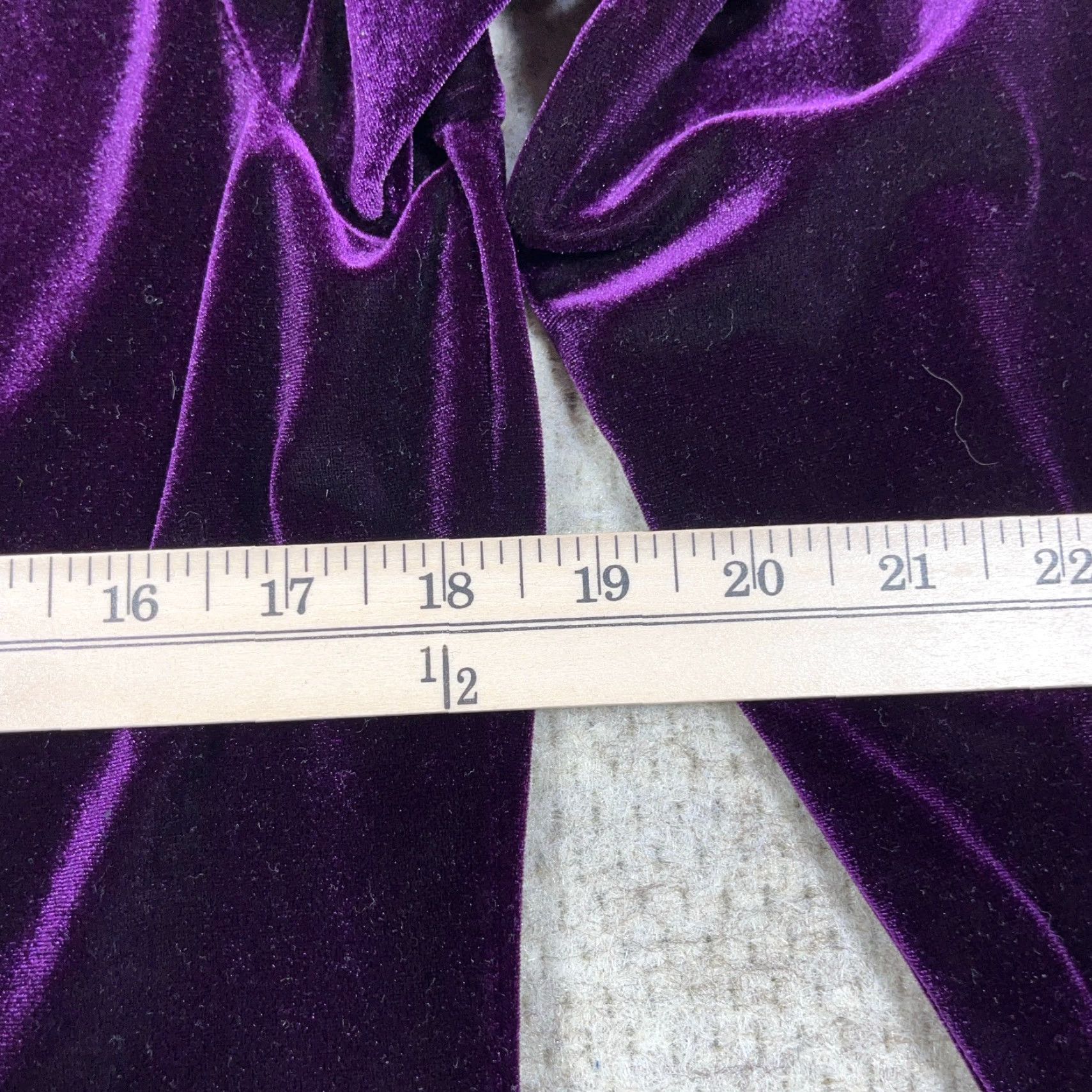 Ralph Lauren Lauren Ralph Lauren Velvet Keyhole Blouse Shirt Womens L Purple Long Sleeve Shirt Womens Size L / US 10 / IT 46 - 7 Thumbnail