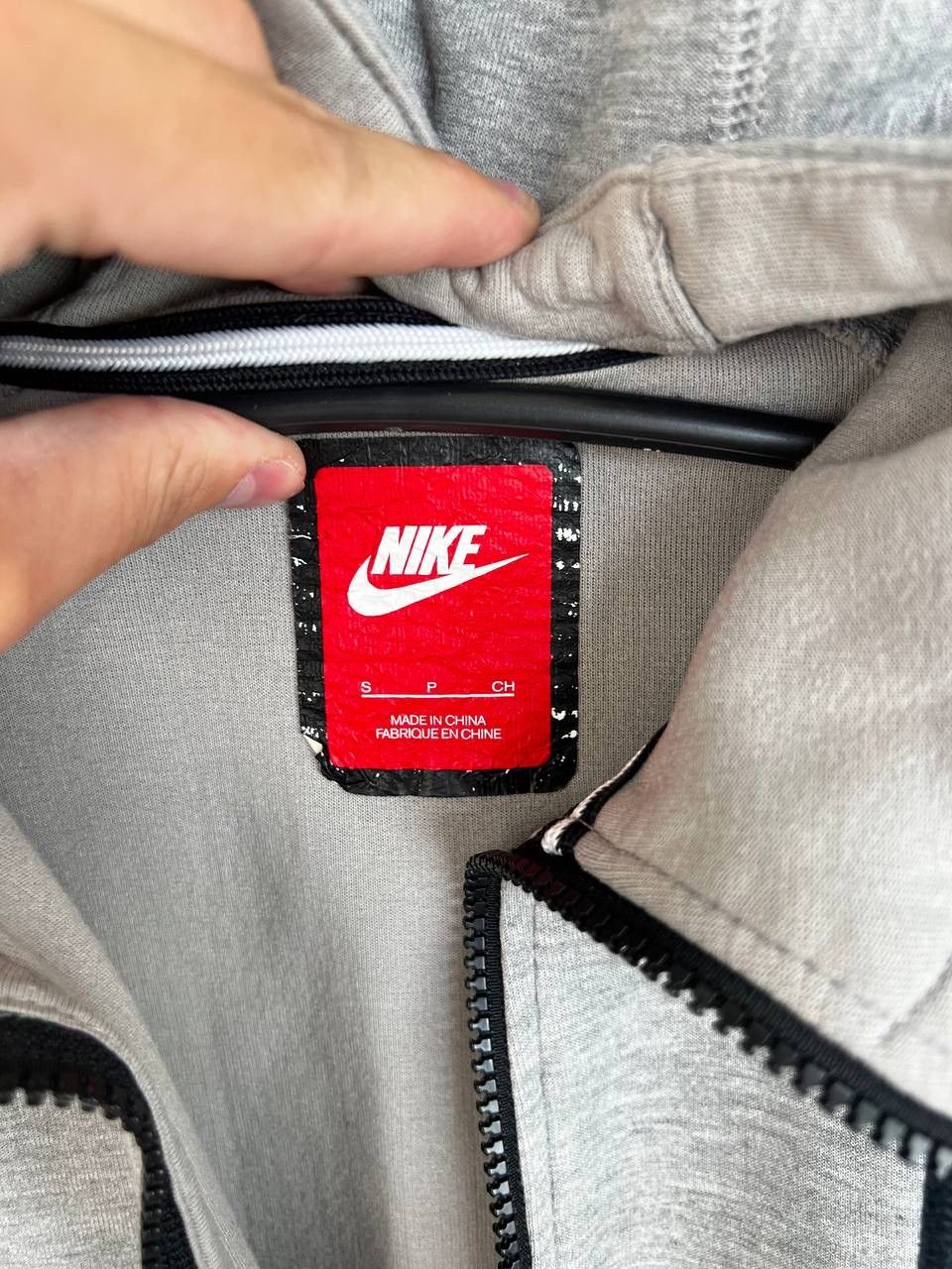 Vintage Nike Tech Fleece streetwear zip hoodie size S Size US S / EU 44-46 / 1 - 5 Thumbnail