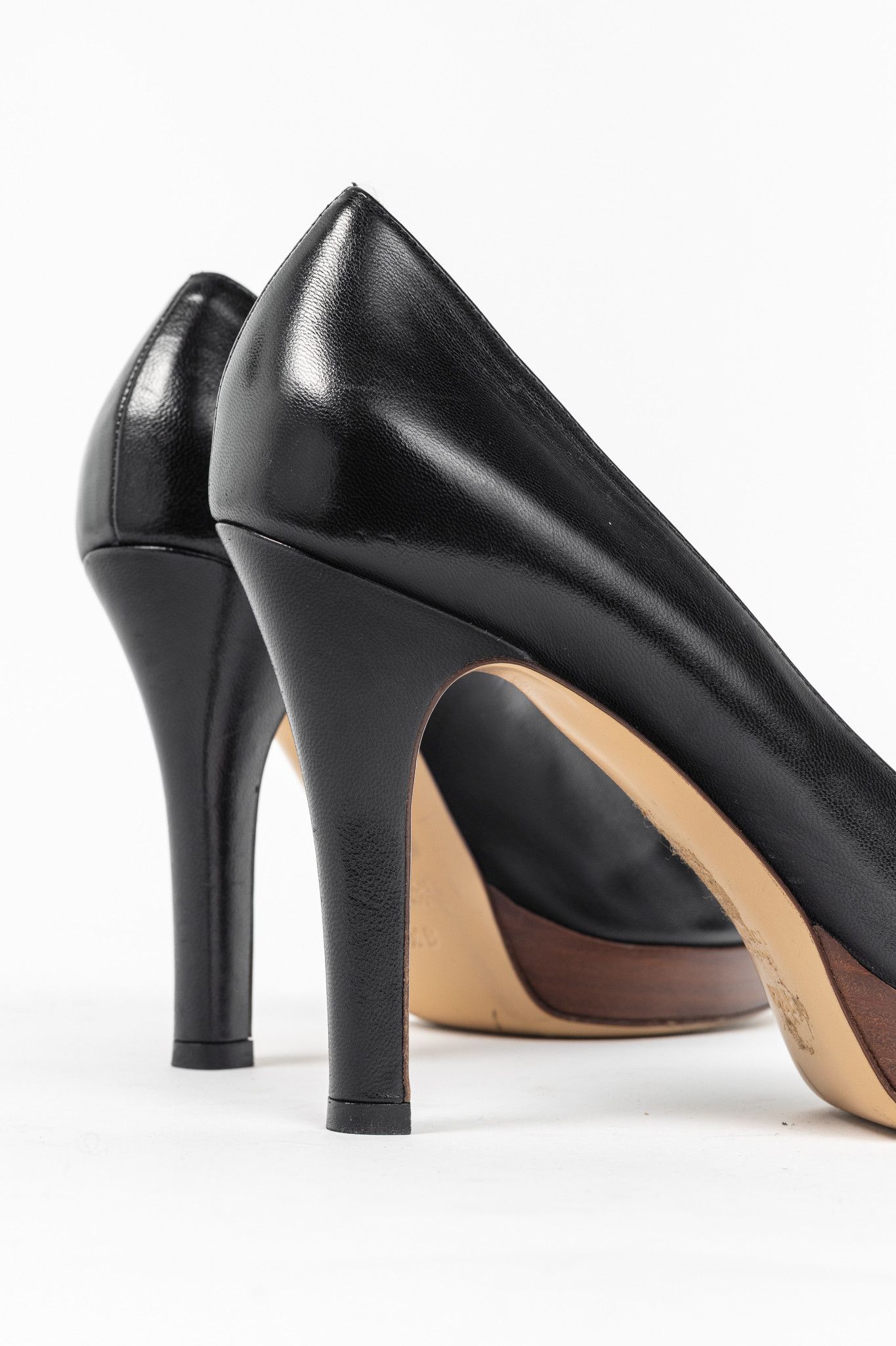 Gucci Gucci Black Leather Horsebit Peep-Toe Platform Pumps Size US 8.5 / IT 38.5 - 8 Thumbnail
