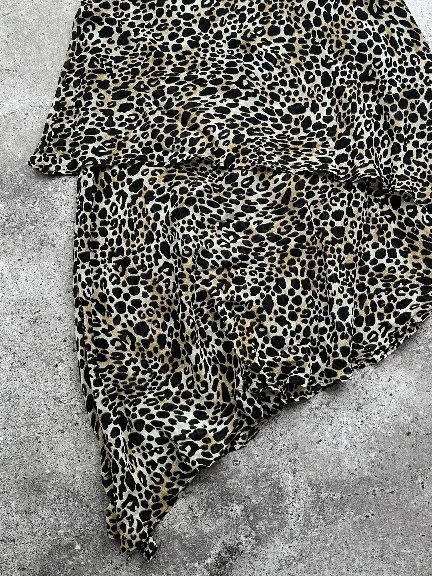 Japanese Brand Vintage Bondage Asymmetric Skirt C198(V429)(E8) Size 26" / US 2 / IT 38 - 5 Thumbnail