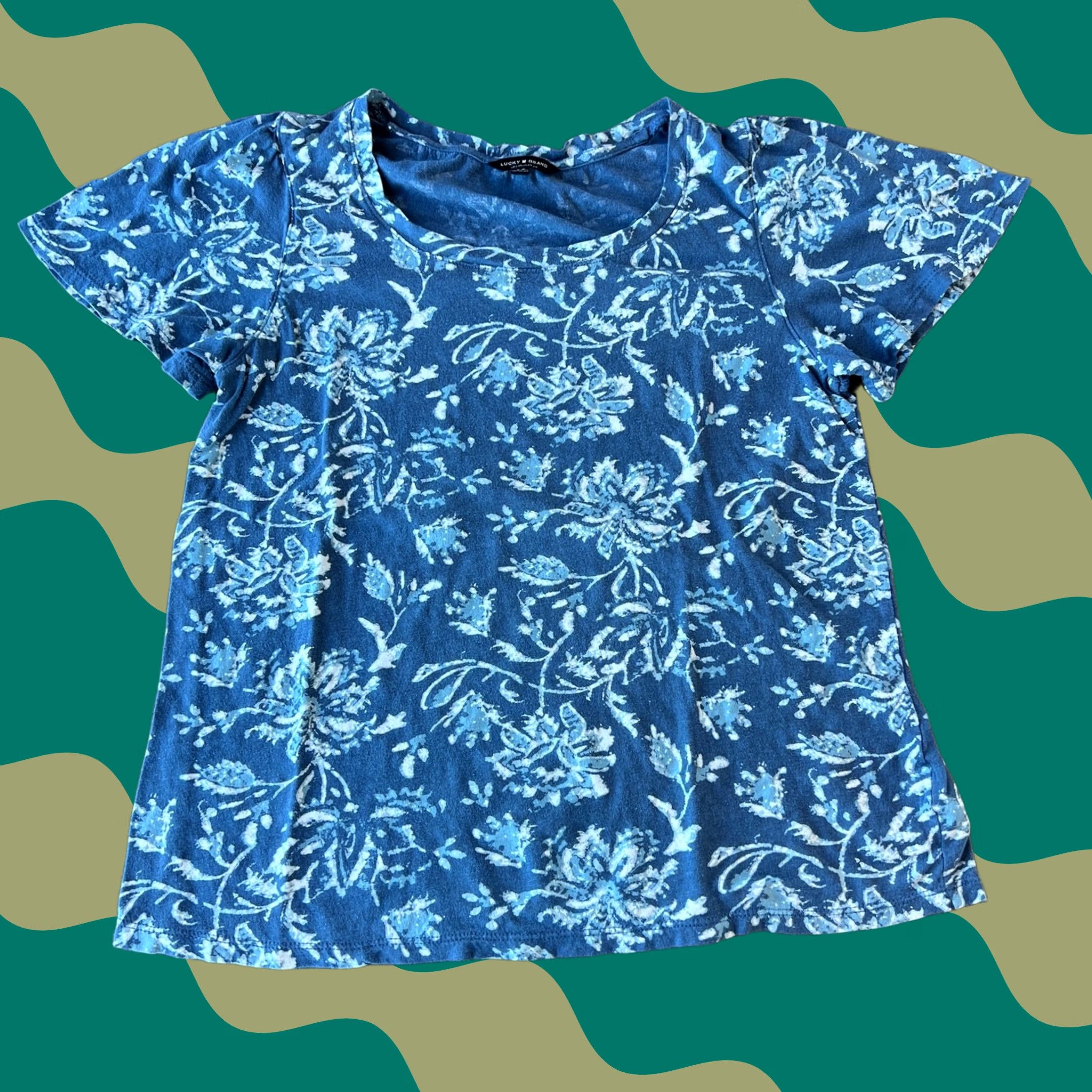 Vintage VINTAGE Y2K Lucky Band Blue Floral Short Sleeve Casual Women's Blouse Small Size S / US 4 / IT 40 - 1 Thumbnail