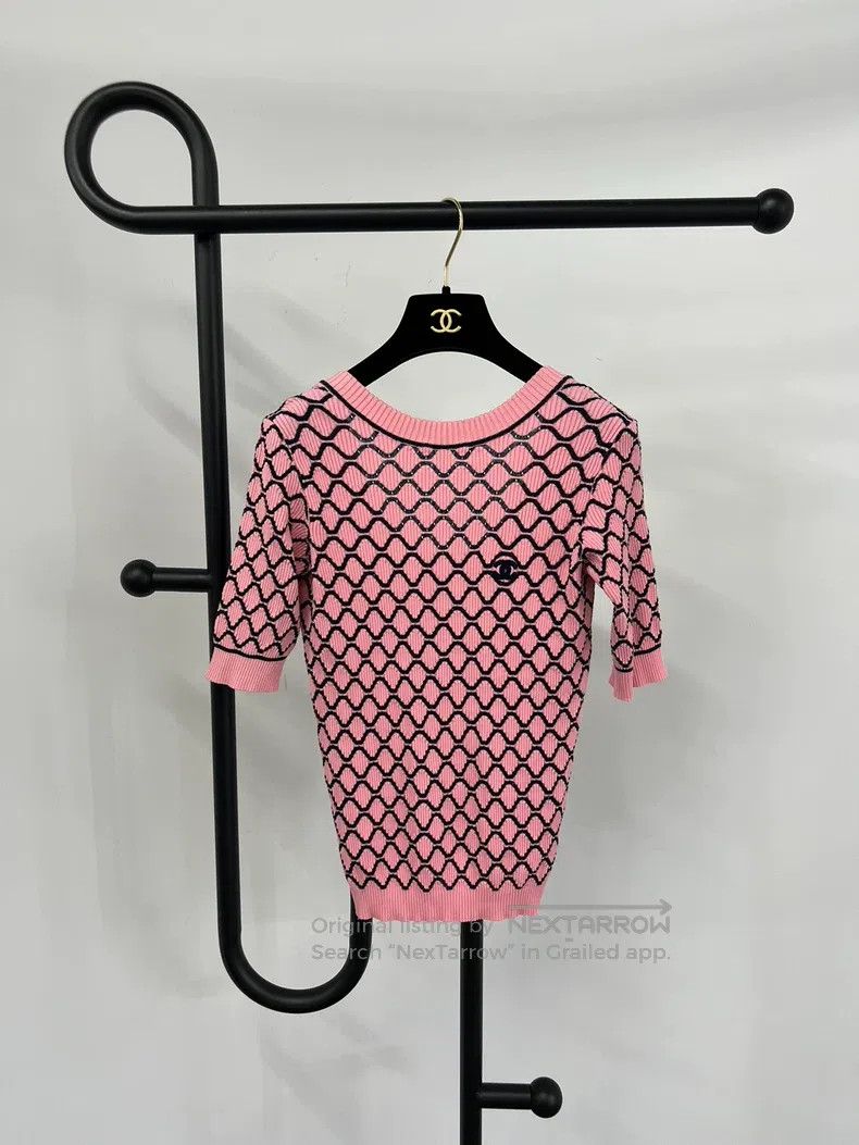 Chanel Chanel Pink diamond plaid knitted short sleeves Size XXS / US 00 / IT 34 - 1 Thumbnail