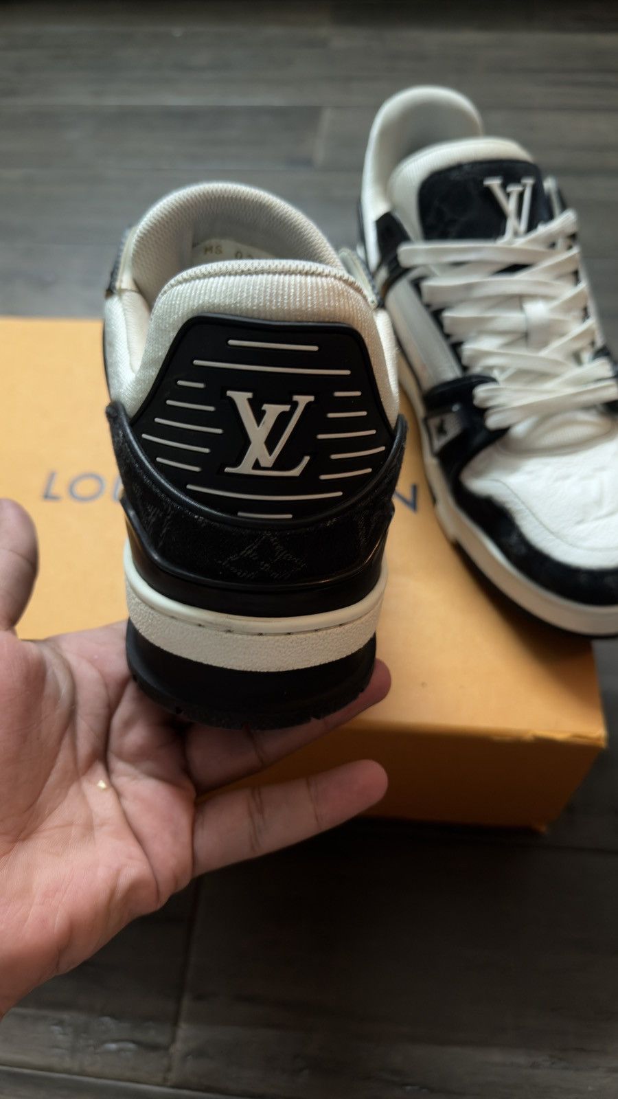 Louis Vuitton Louis Vuitton trainers Size US 8.5 / EU 41-42 - 4 Thumbnail
