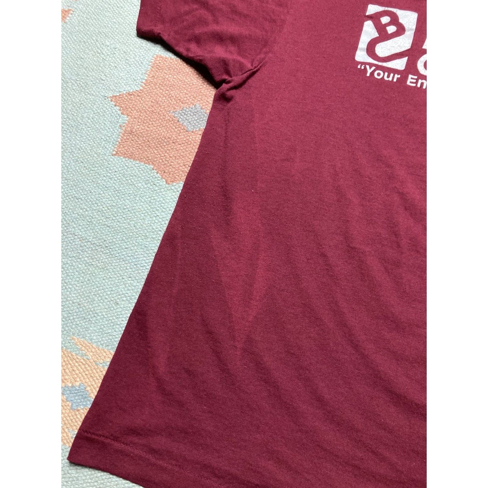 Vintage VINTAGE Screen Stars T-Shirt 80s Cable Detroit Michigan Large Men Red Size US L / EU 52-54 / 3 - 4 Thumbnail