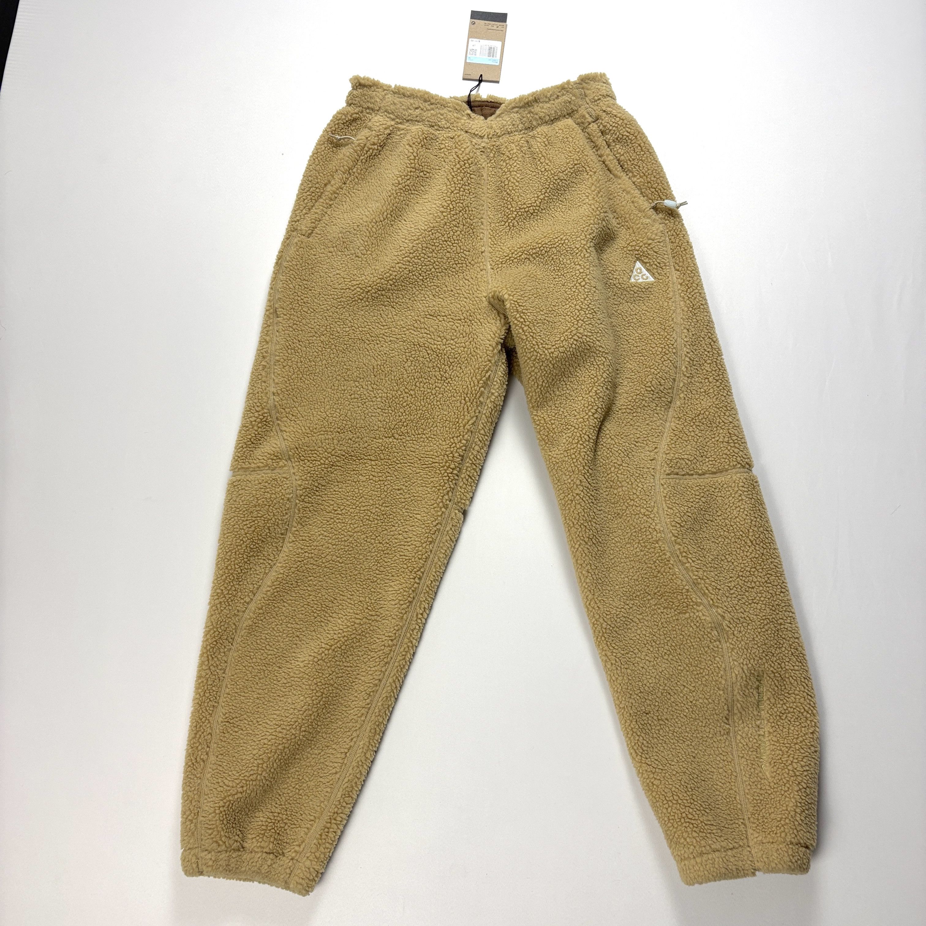 Nike ACG Nike ACG Mens Canwell Glacier Fleece Pants NWT Tan Sz M Size US 32 / EU 48 - 1 Thumbnail