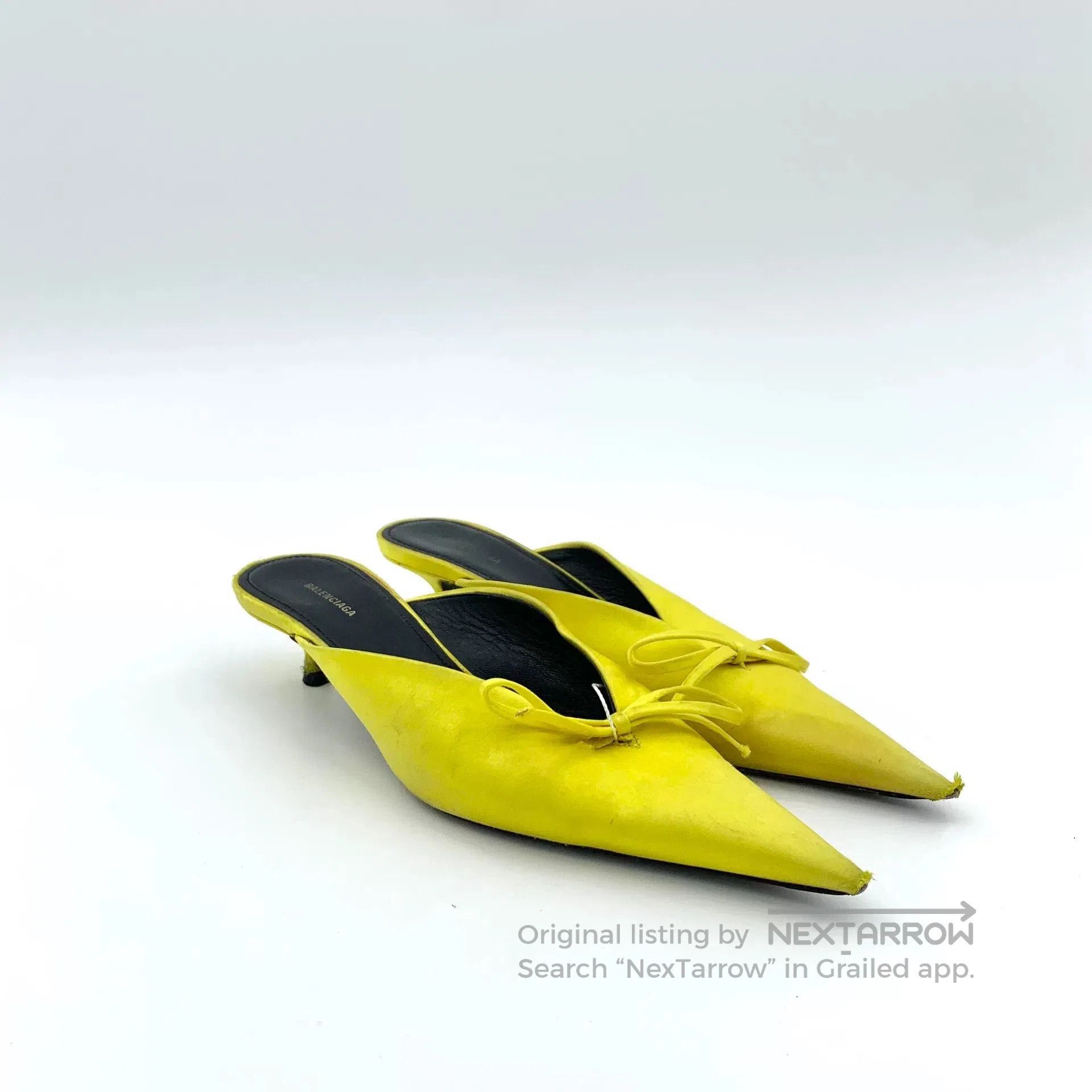 Balenciaga Balenciaga Yellow Satin Bow Low-Heel Mules. Size US 4 / IT 34 - 2 Thumbnail