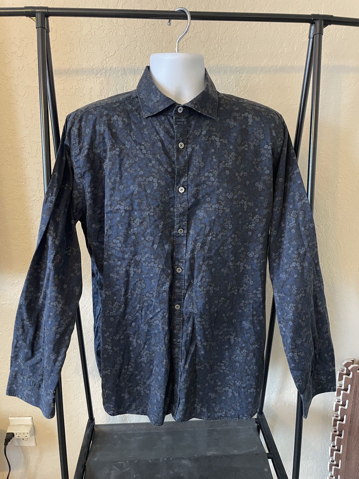Canali Floral button Front Shirt Size US XL / EU 56 / 4 - 1 Thumbnail