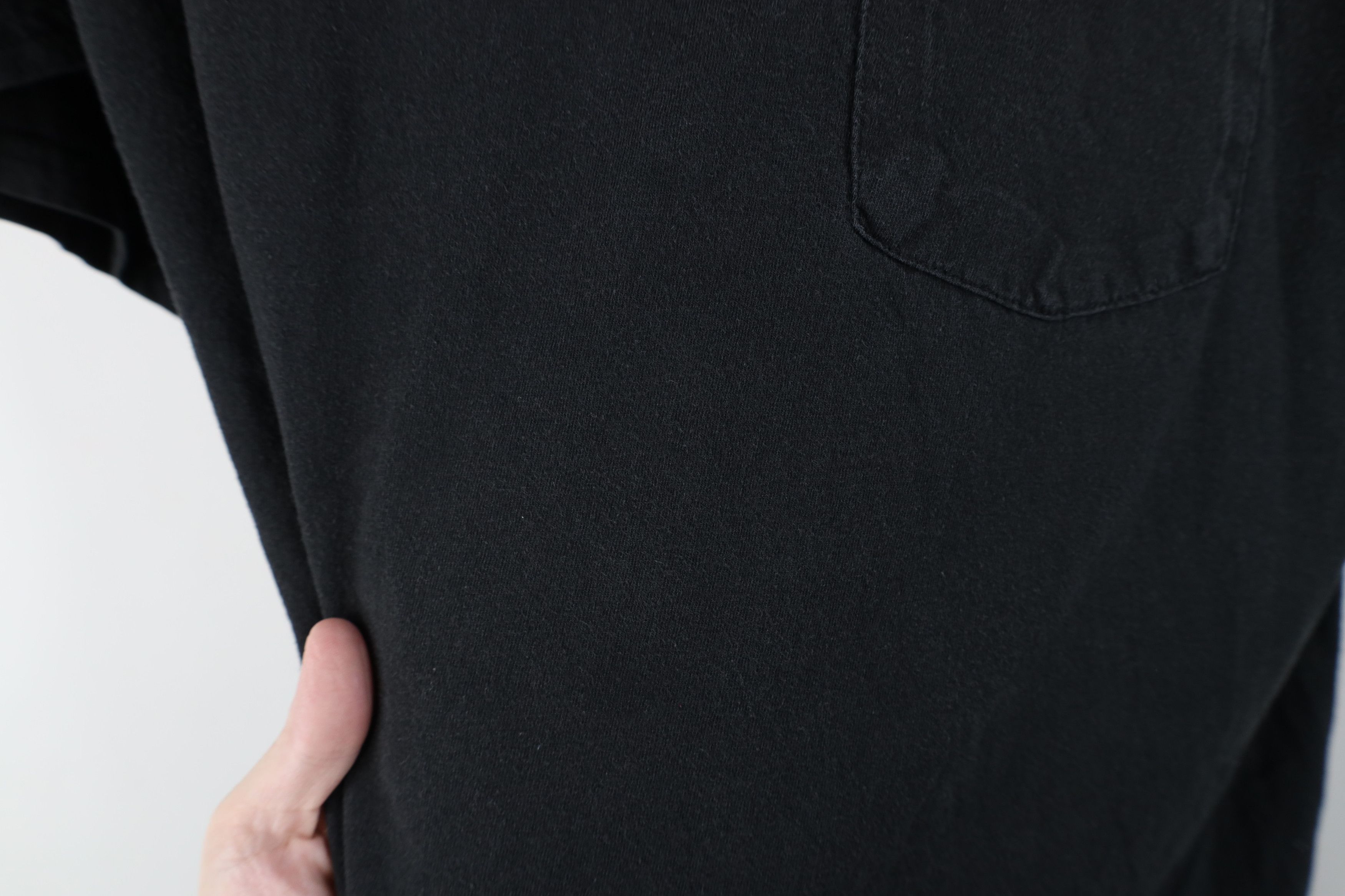 Vintage Vintage Y2K Streetwear Blank Cotton Pocket T-Shirt Black Size US XL / EU 56 / 4 - 5 Thumbnail