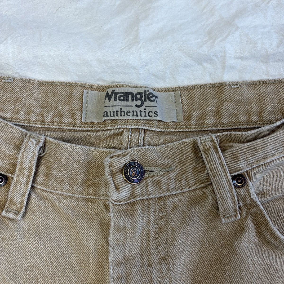 Wrangler Wrangler beige acid wash jeans Size US 36 / EU 52 - 11 Thumbnail