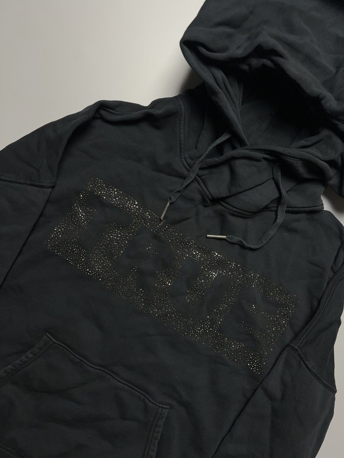 True Religion × Vintage RARE TRUE RELIGION GLAMOUR CROPPED VINTAGE HOODIE Size ONE SIZE - 3 Thumbnail