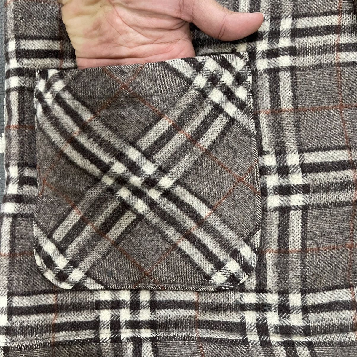 Lyle & Scott × Vintage Vintage Lyle & Scott Checked Wool Button Vest Size US L / EU 52-54 / 3 - 10 Thumbnail