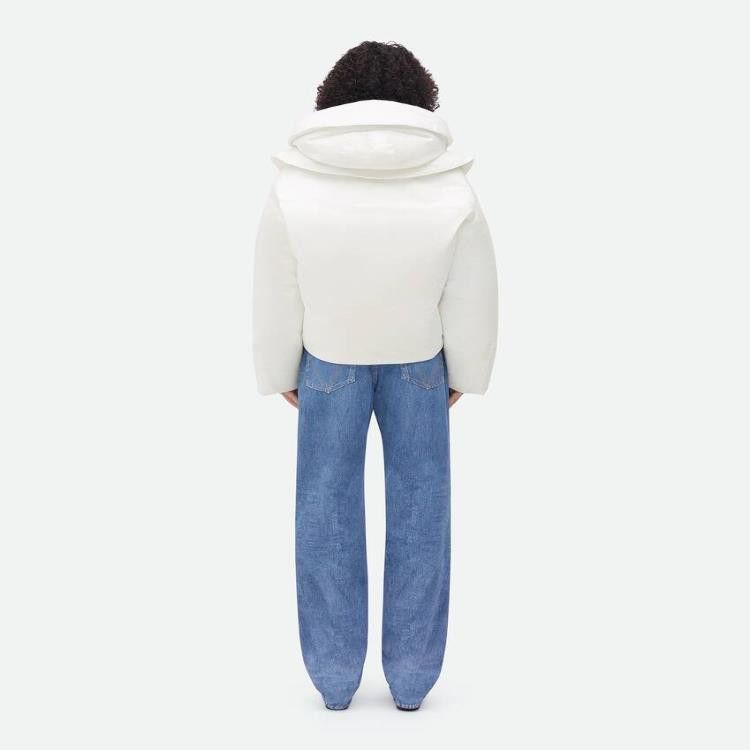 Bottega Veneta o1w1db10825 Frosted Poplin Puffer Jacket in White Size M / US 6-8 / IT 42-44 - 3 Thumbnail