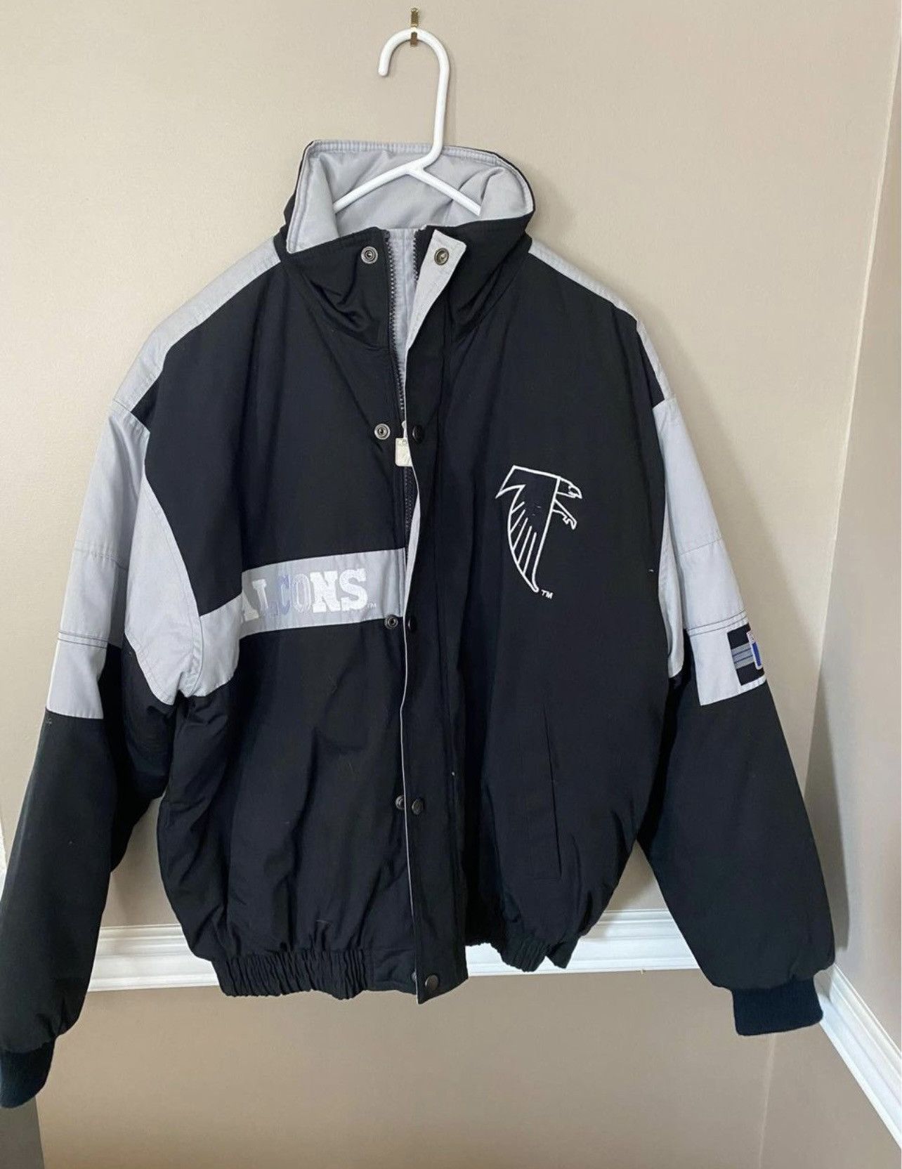 VINTAGE ATLANTA FALCONS JACKET