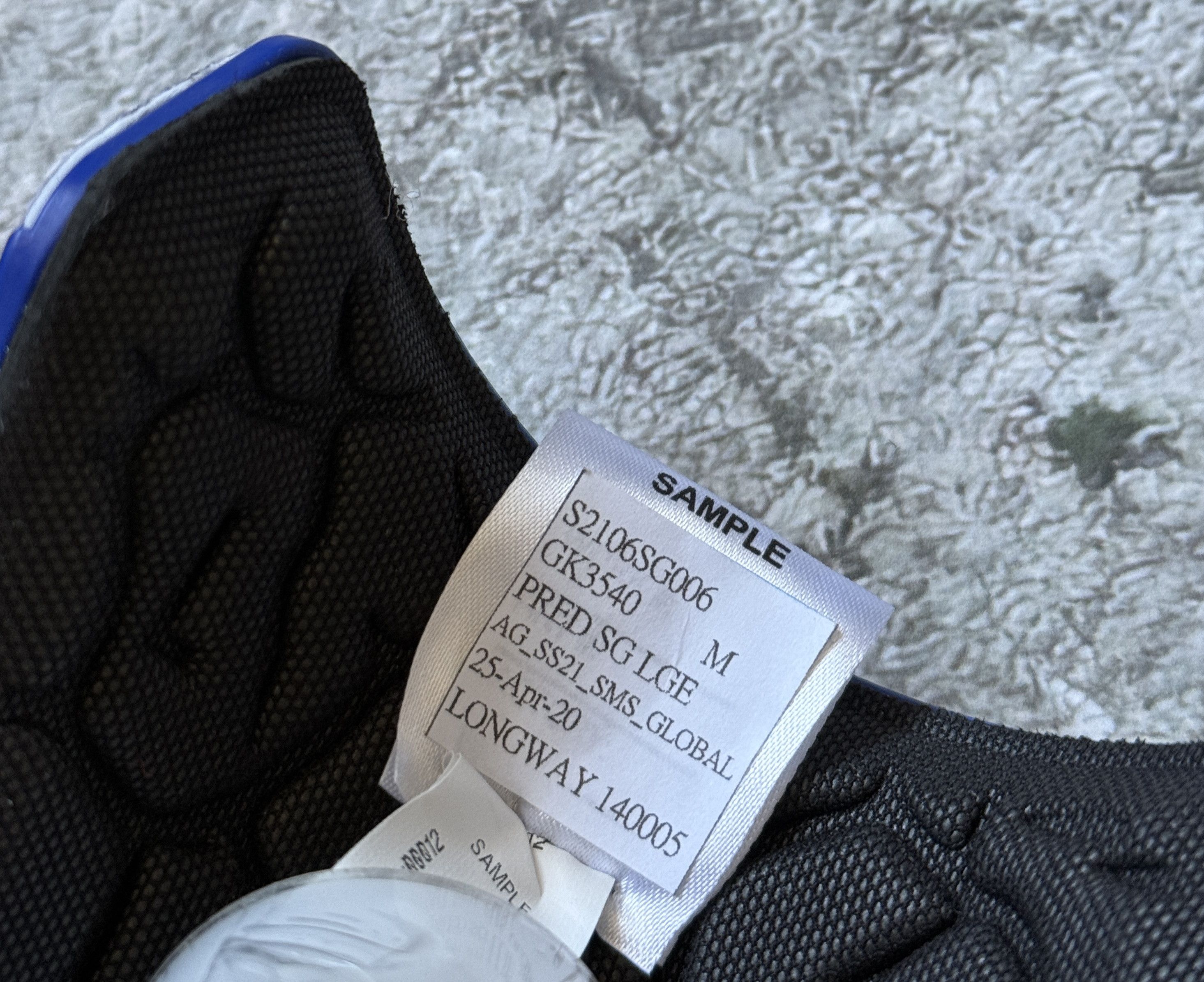 Adidas Adidas Predator 20 League SHIN PADS GK3540 M FOOTBALL SOCCER Size ONE SIZE - 9 Thumbnail