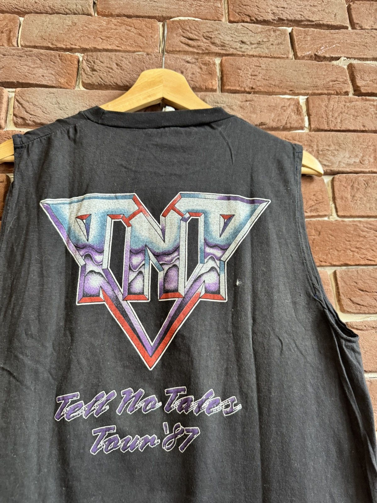 Band Tees Vintage 1987 80s TNT Tell No Tales Rock Band Tee 90s Size US XL / EU 56 / 4 - 7 Thumbnail