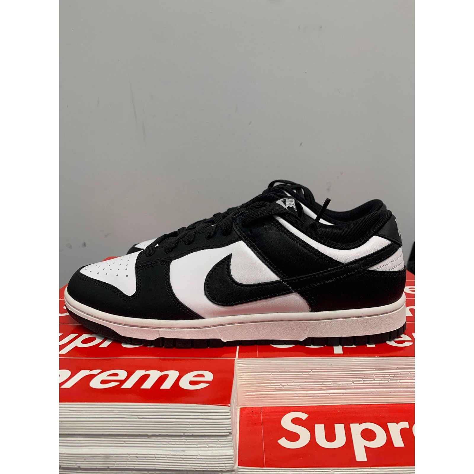 Nike Nike Dunk Low Retro White Black Panda Size 11 NEW SHIPS NOW Size US 11 / EU 44 - 4 Thumbnail