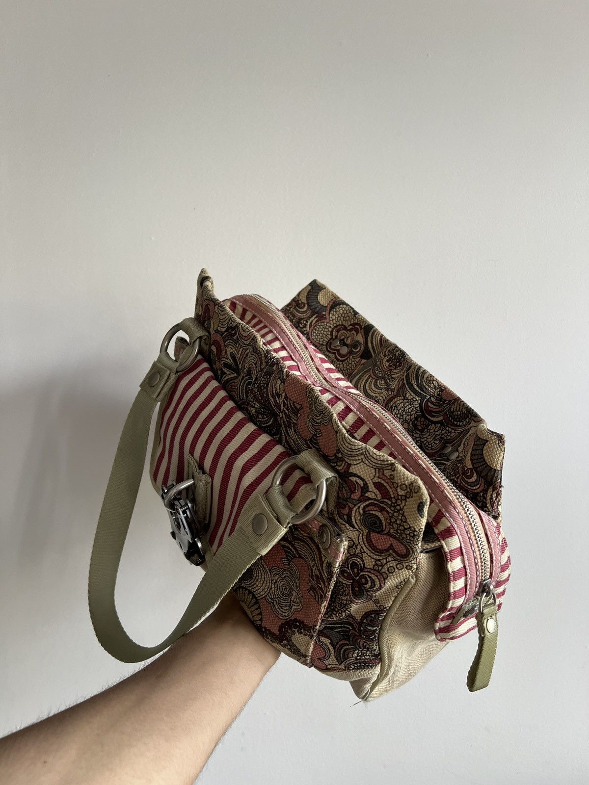 George Gina & Lucy Rare George Gina&Lucy Go Sees Shoulder Bag Floral Size ONE SIZE - 13 Thumbnail
