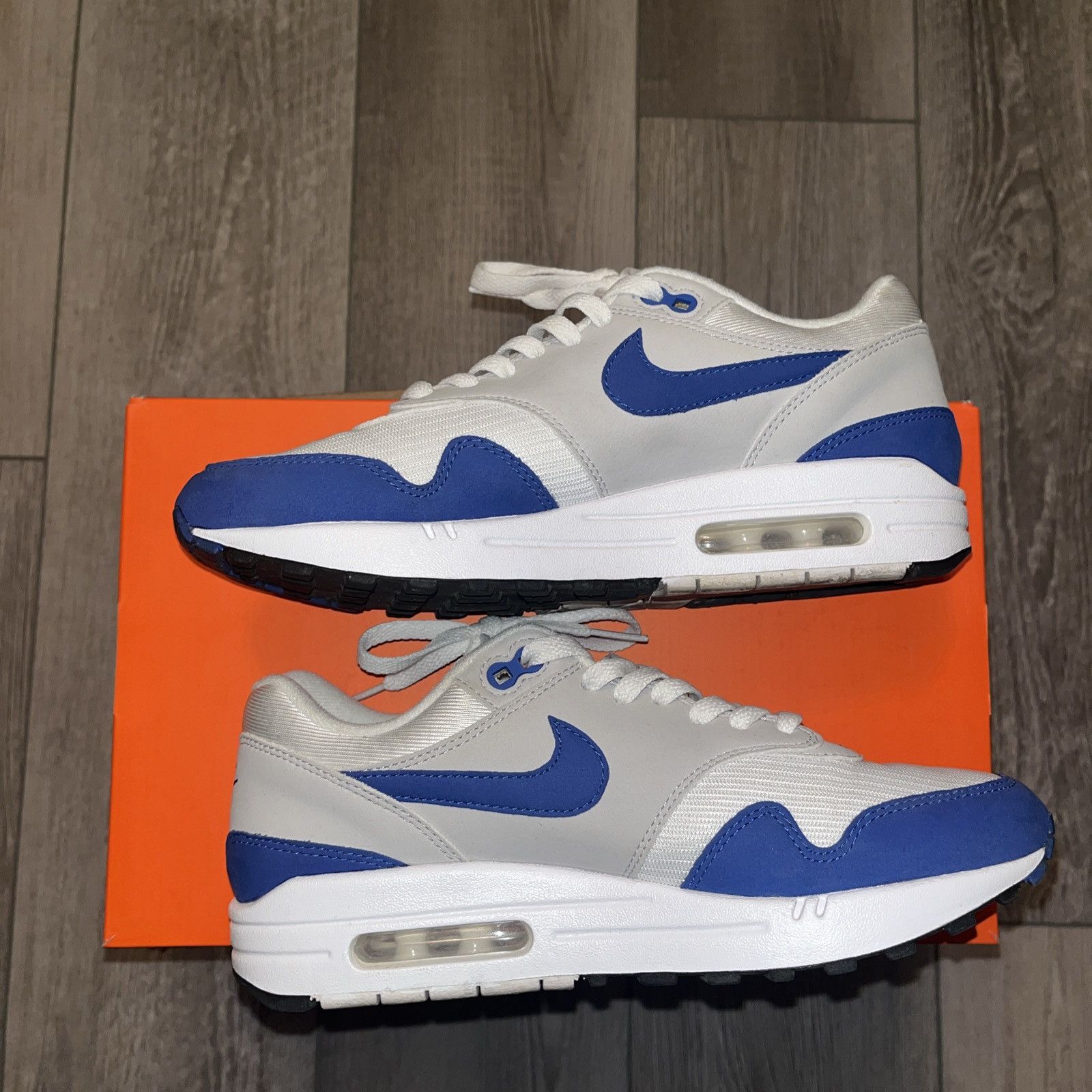 Nike Nike air max 1 anniversary Royal (2017) Size US 6.5 / EU 39-40 - 2 Thumbnail