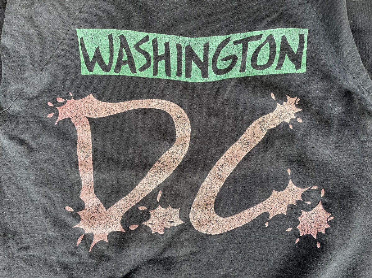 Vintage 80s Washington DC raglan sweatshirt Size US M / EU 48-50 / 2 - 2 Thumbnail