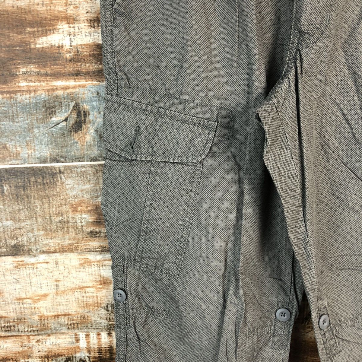 Japanese Brand Uniqlo Grey Multipocket cargo Cropped short Pants #A2419 Size US 28 / EU 44 - 9 Thumbnail